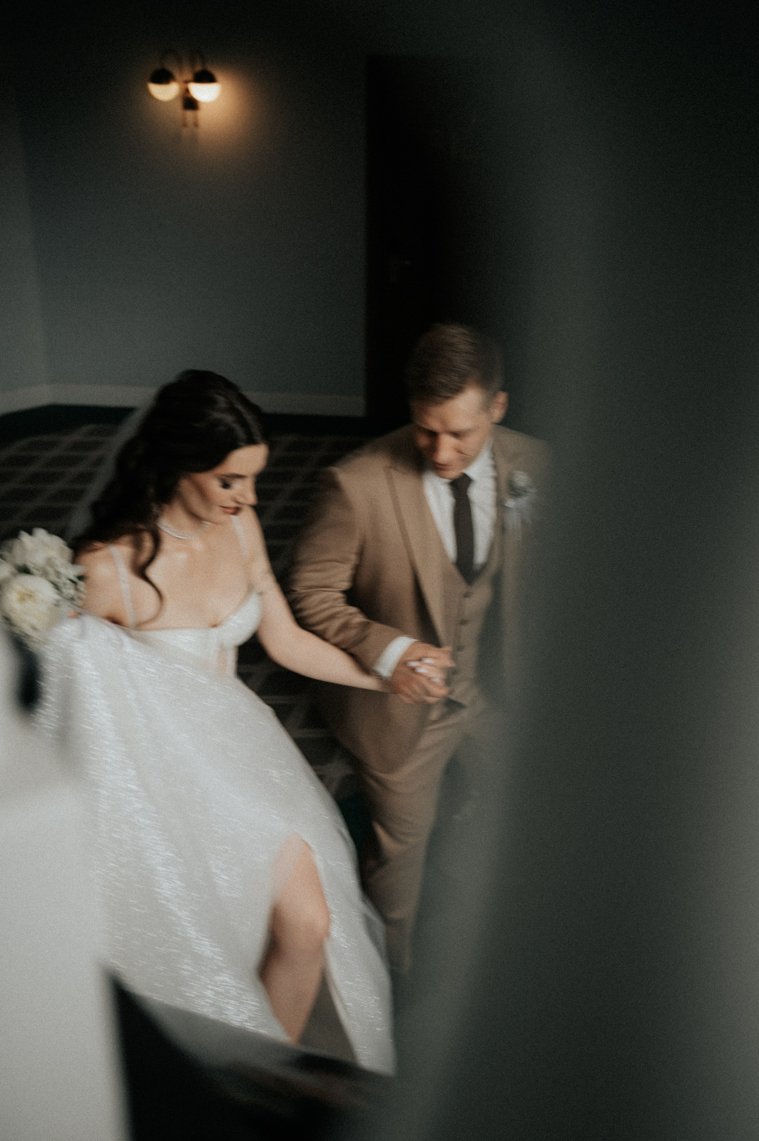 Свадебные фотографии. Фотограф в Барнауле Дарья Бутурлакина. Люби.Цени.Касайся