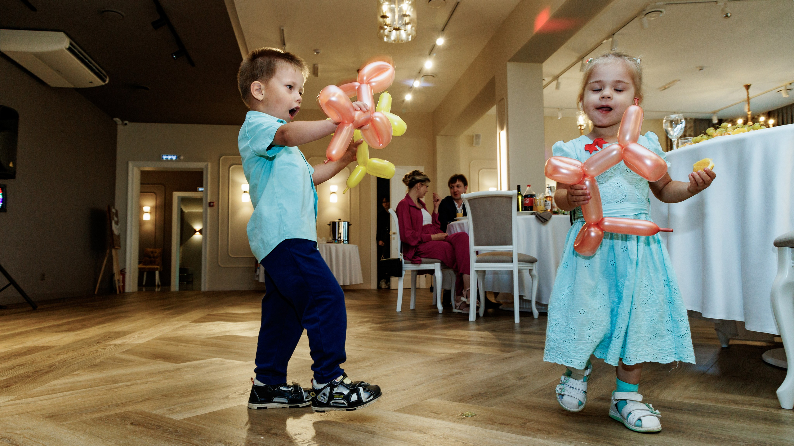 Захар и Ирина. Свадебный и семейный фотограф в г. Волхов Алексей Кочерыжкин