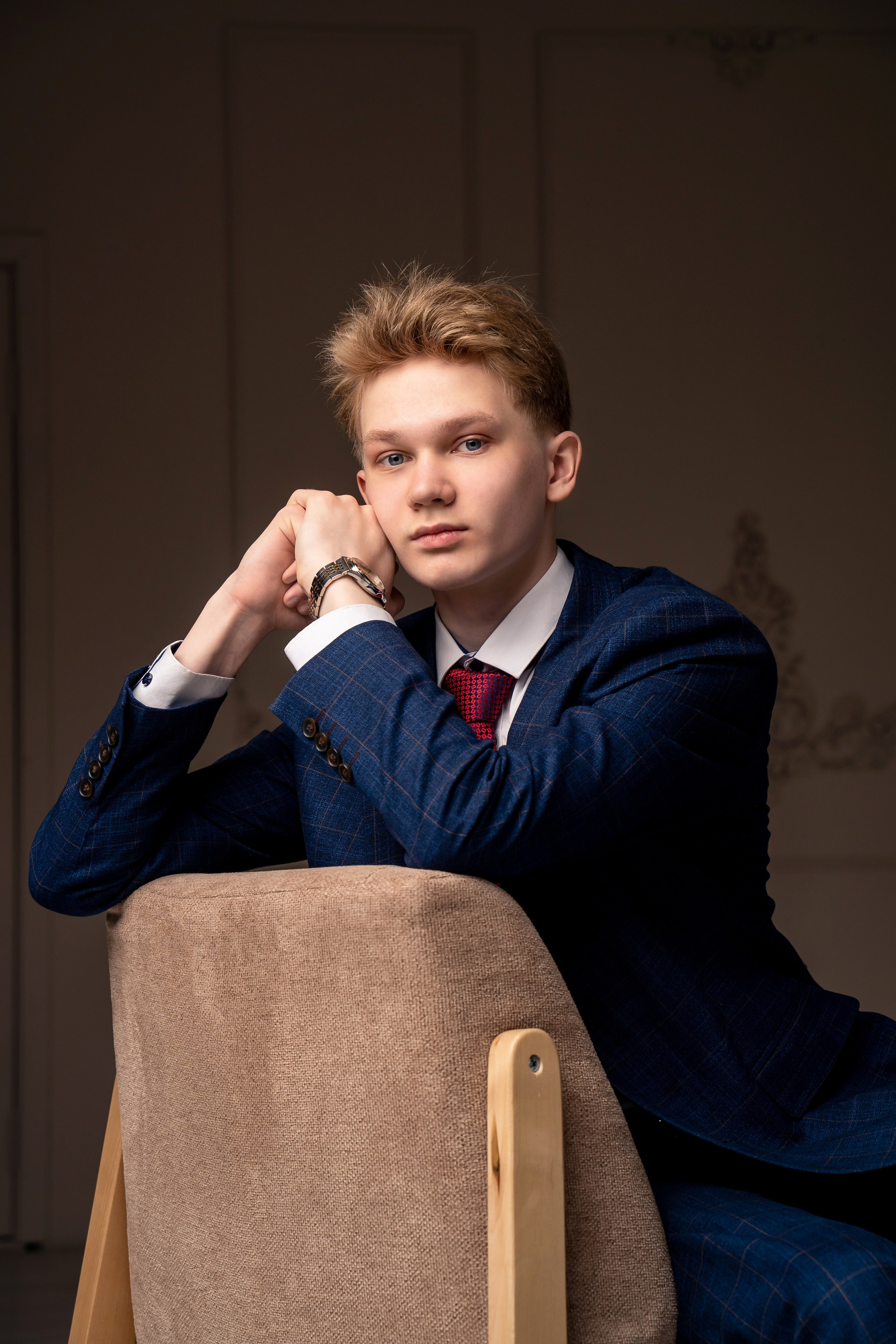 Старшая школа. Выпускные альбомы в городе Кирове. Фотограф Екатерина Невская