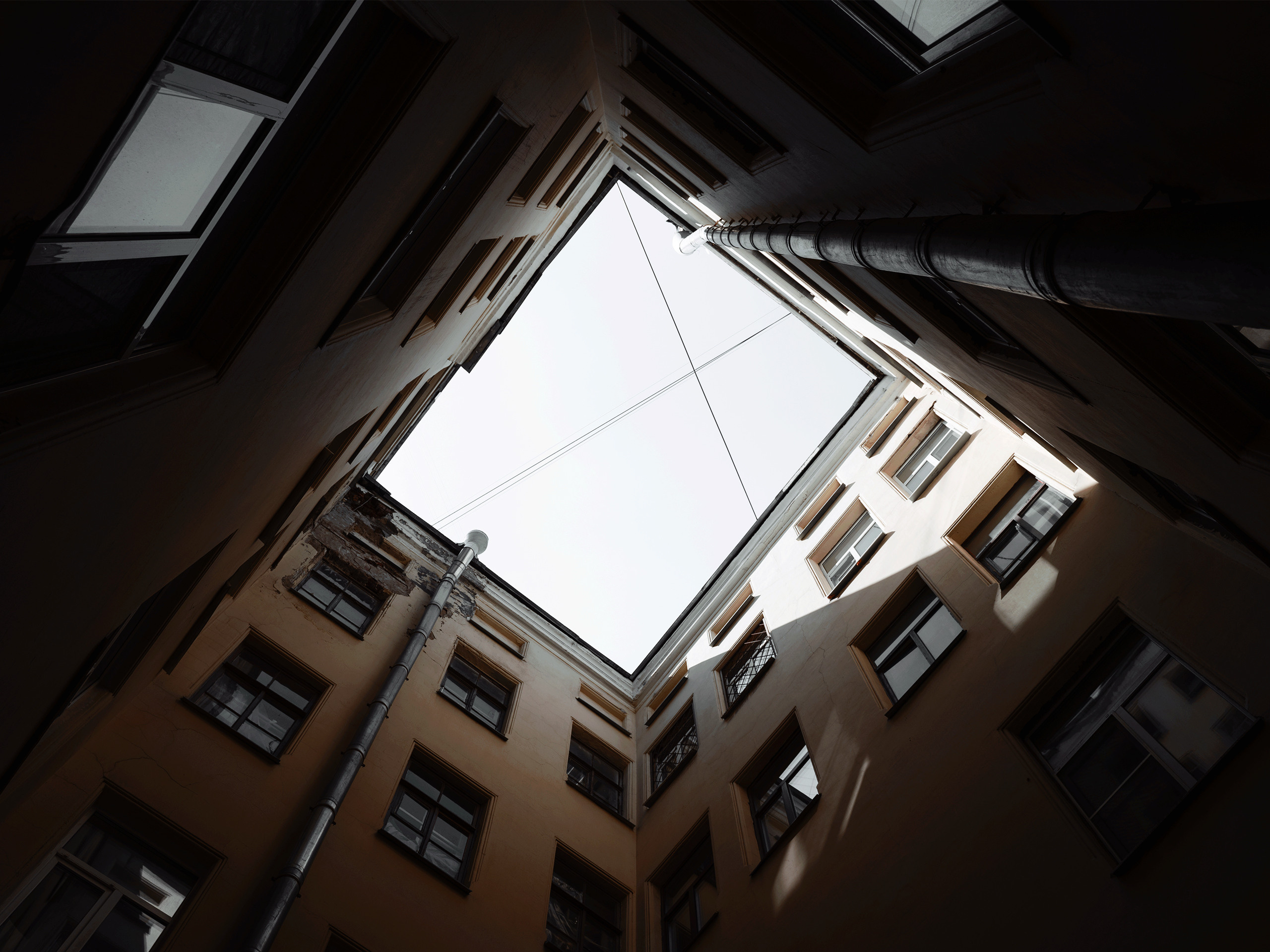 Yard well. Viktor Garshnep Documentary Photographer