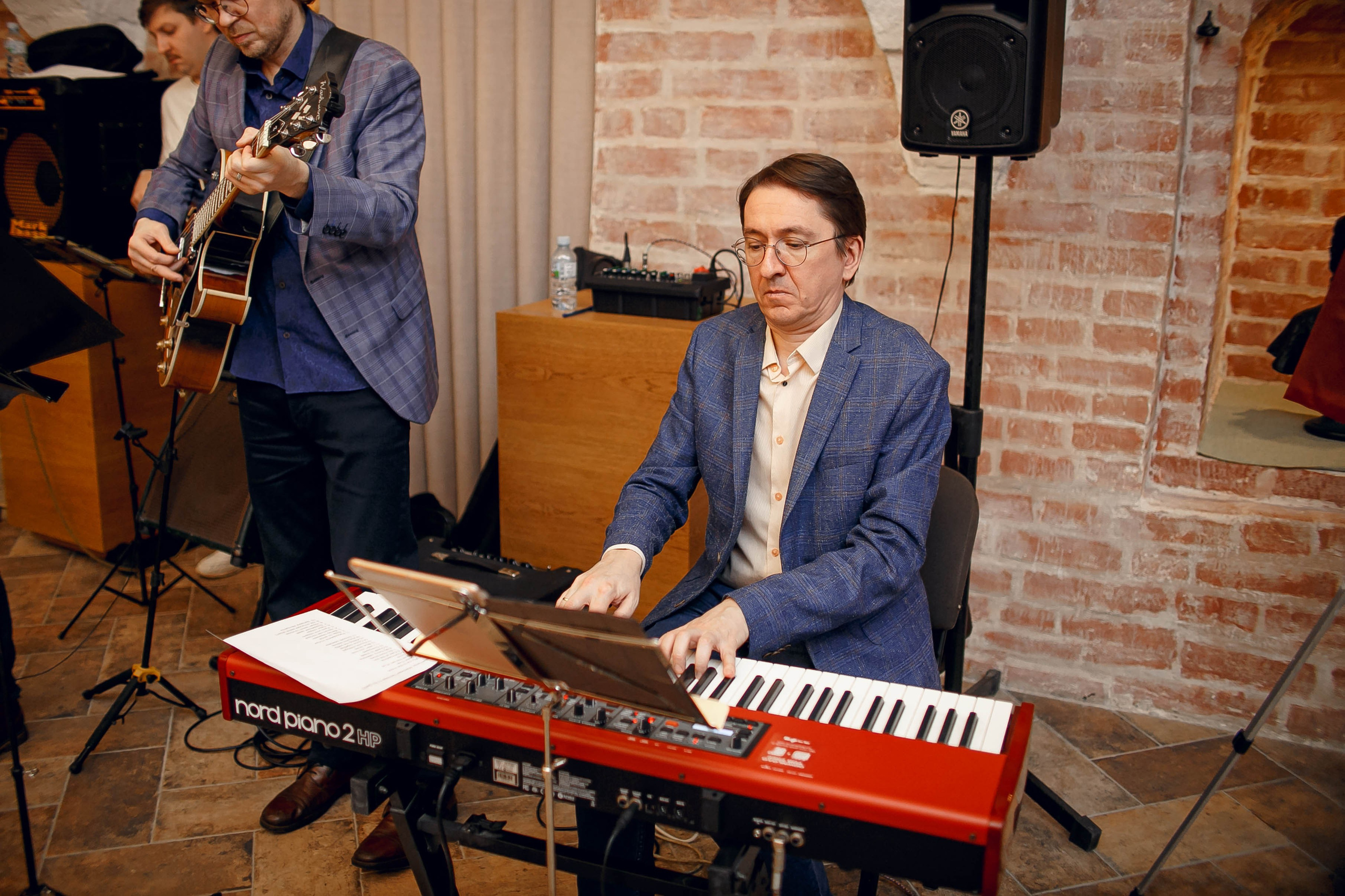 Выставка работ Максима Теплова. Ваш репортажный фотограф Артемий Антонов