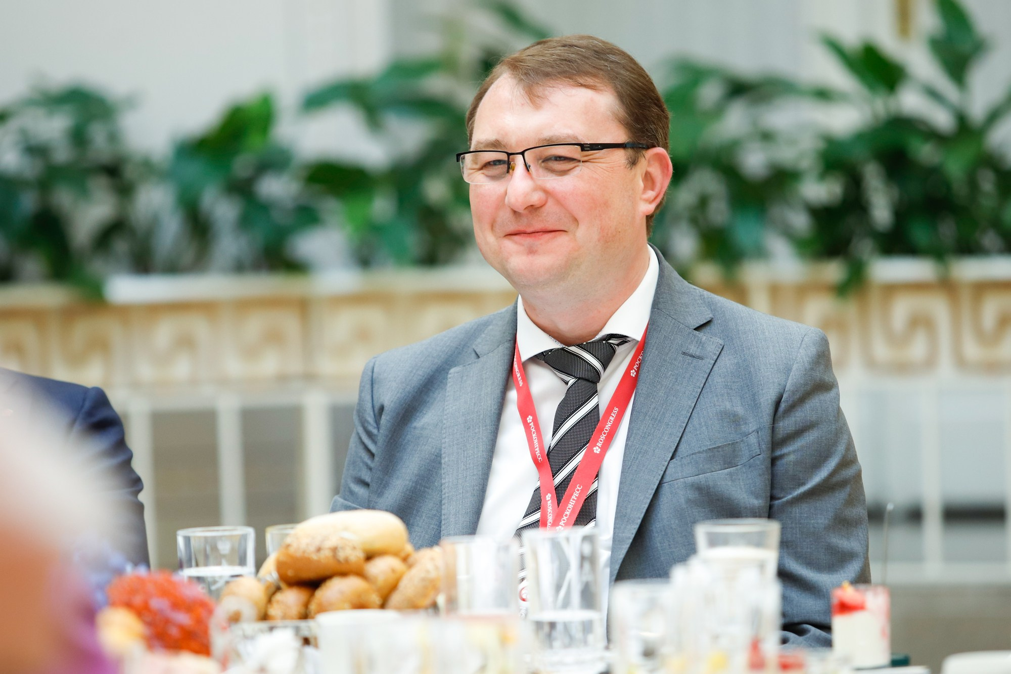 Бизнес-завтрак ПСБ в рамках ПМЭФ. Фотограф Дарья Попова