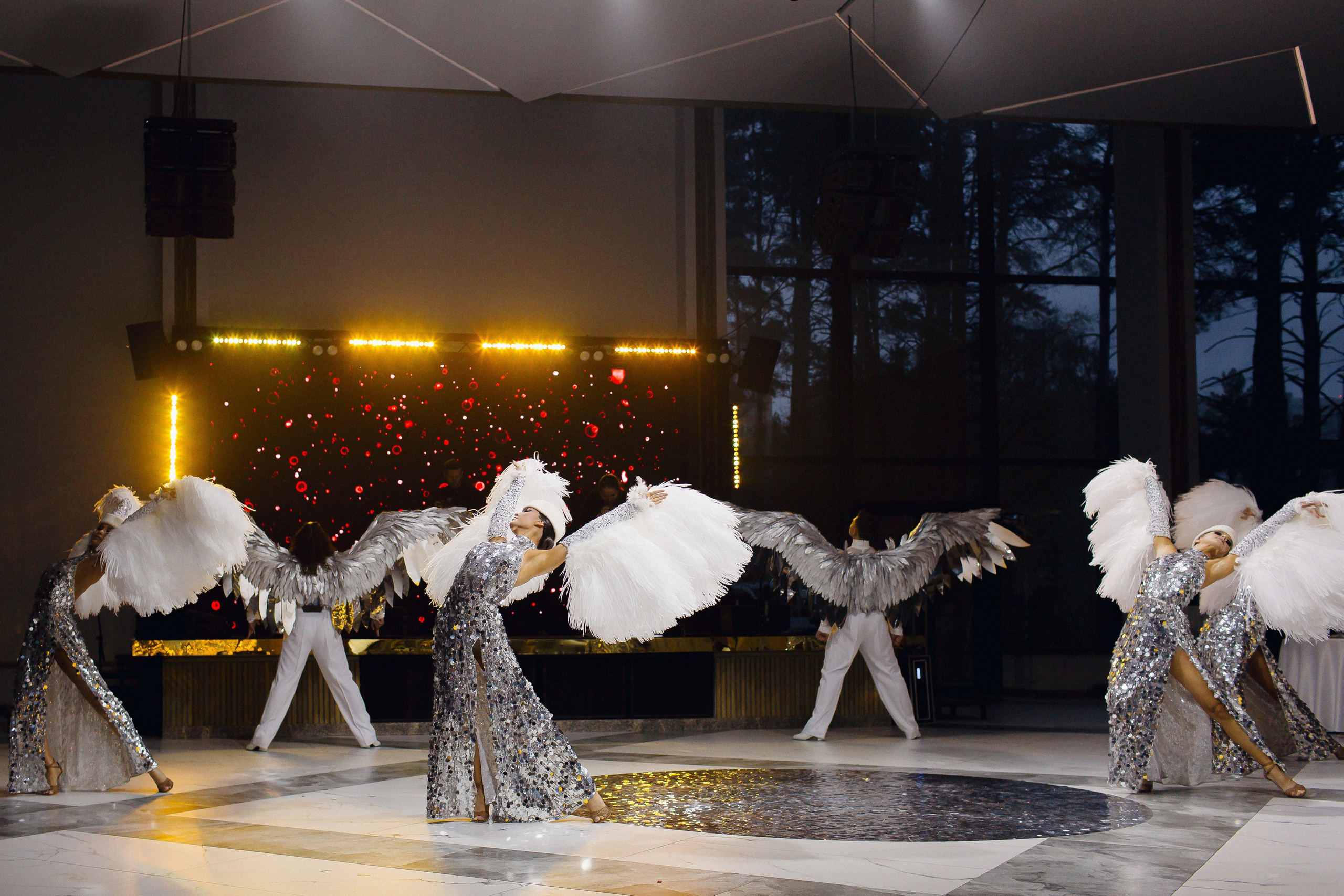 ПОЛИНА И ГЛЕБ, ПАРК СИТИ. Свадебный и индивидуальный фотограф в Челябинске Евгения Негодяева