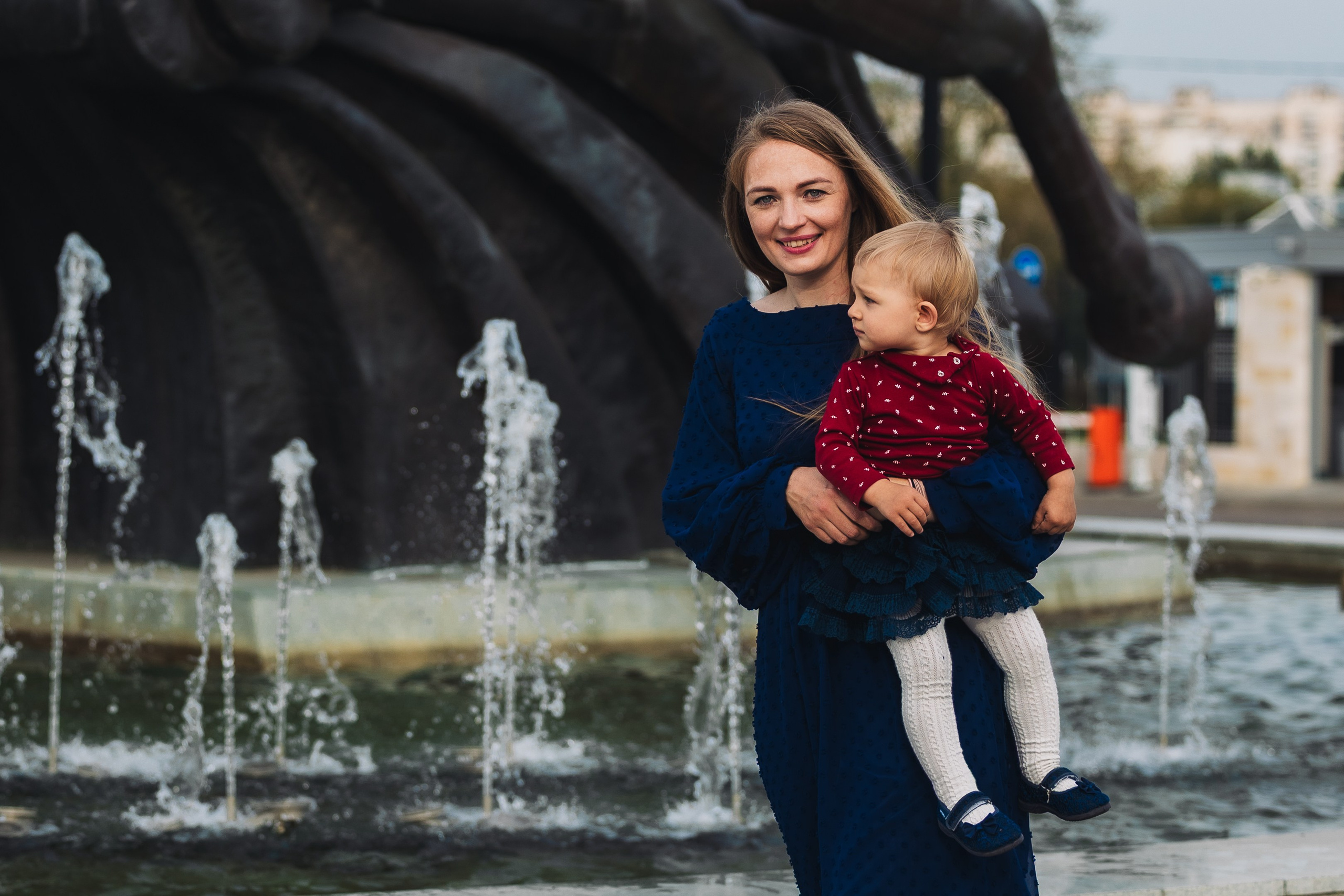 Вечерняя семейная фотосессия в парке. Свадебный и семейный фотограф в Москве Красинская Мария
