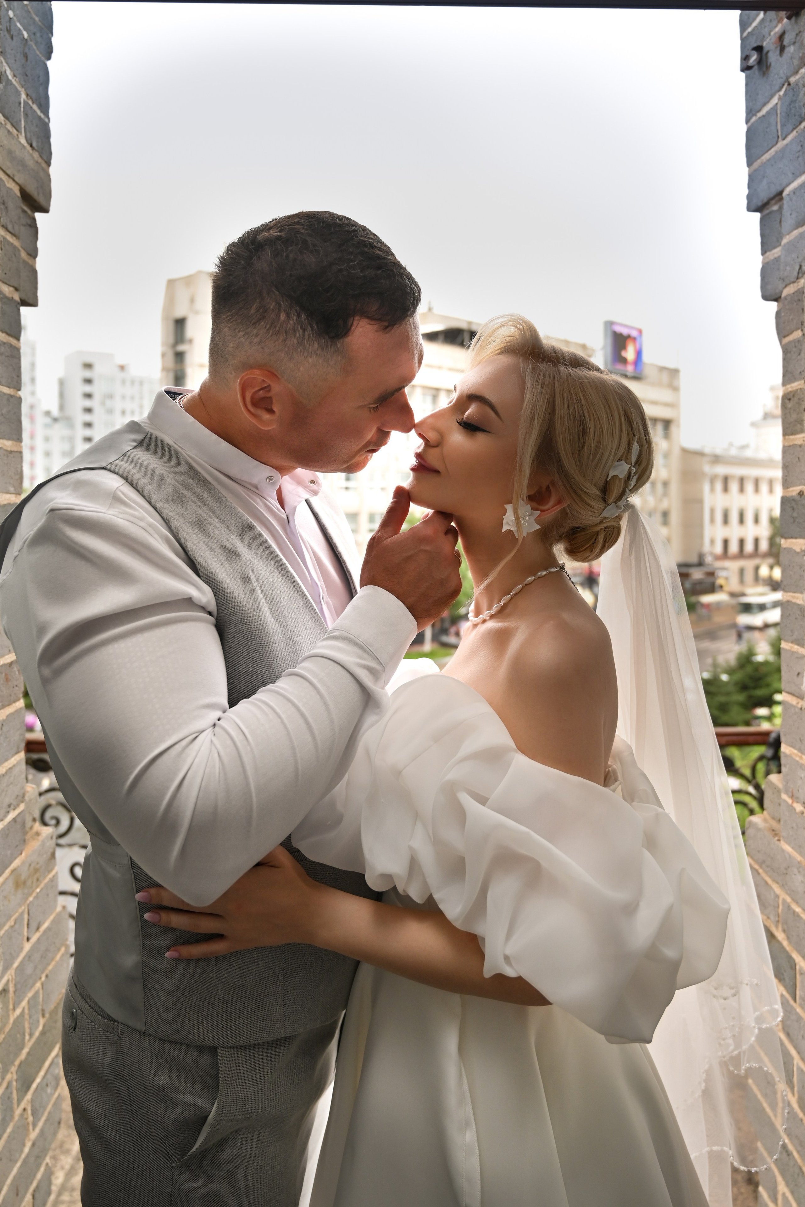 Свадьба Оксаны и Юры (Регистрация брака, прогулка и банкет). Свадебный и семейный фотограф в Хабаровске Оксана Новикова