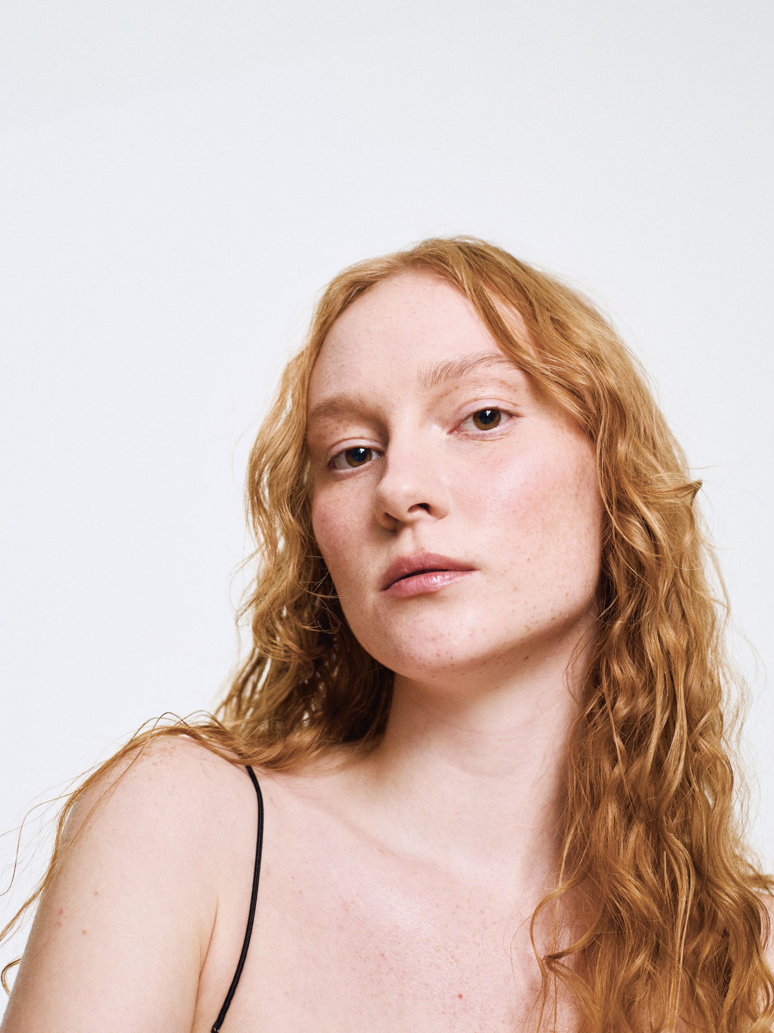 model: Alina @nten_mgmt ph: @olyabolya muah: @tokxi.mua