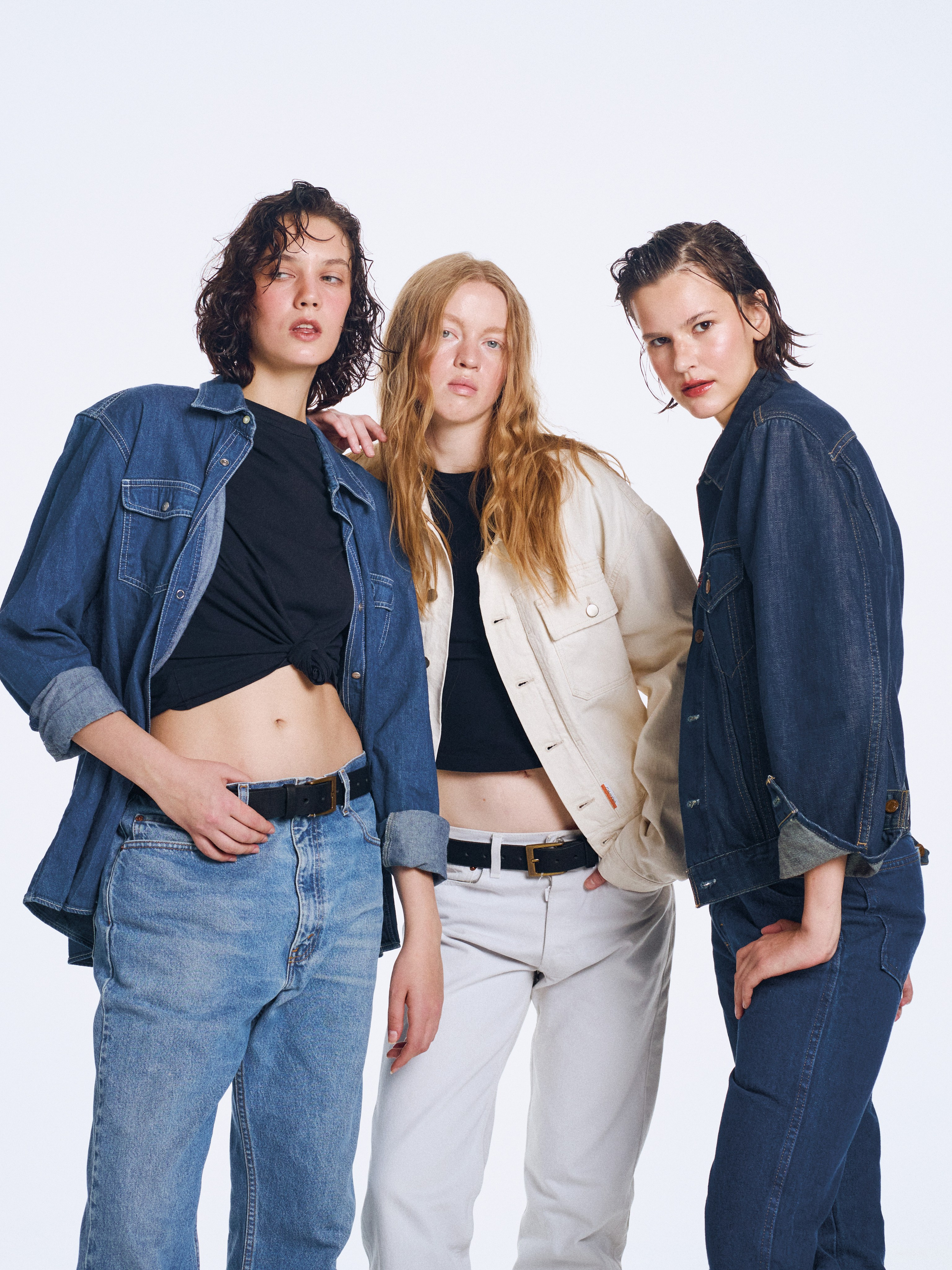 art-direction/ph: @olyabolyamodels model: @dimckina @ohhmykristy @_yulia_lantseva_ muah: @krisss_makeupartissst  @tokxi.mua @brones ava666arnoldovnal