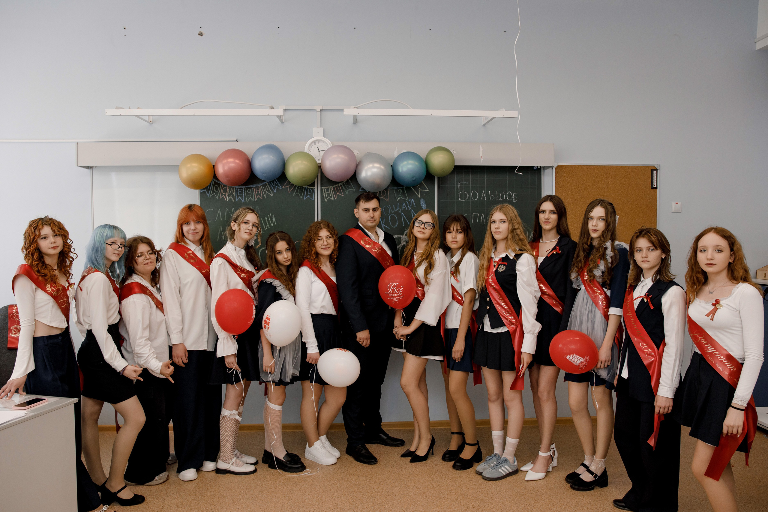 Школа 107 г. Краснодар. Выпускные альбомы в Краснодарском крае