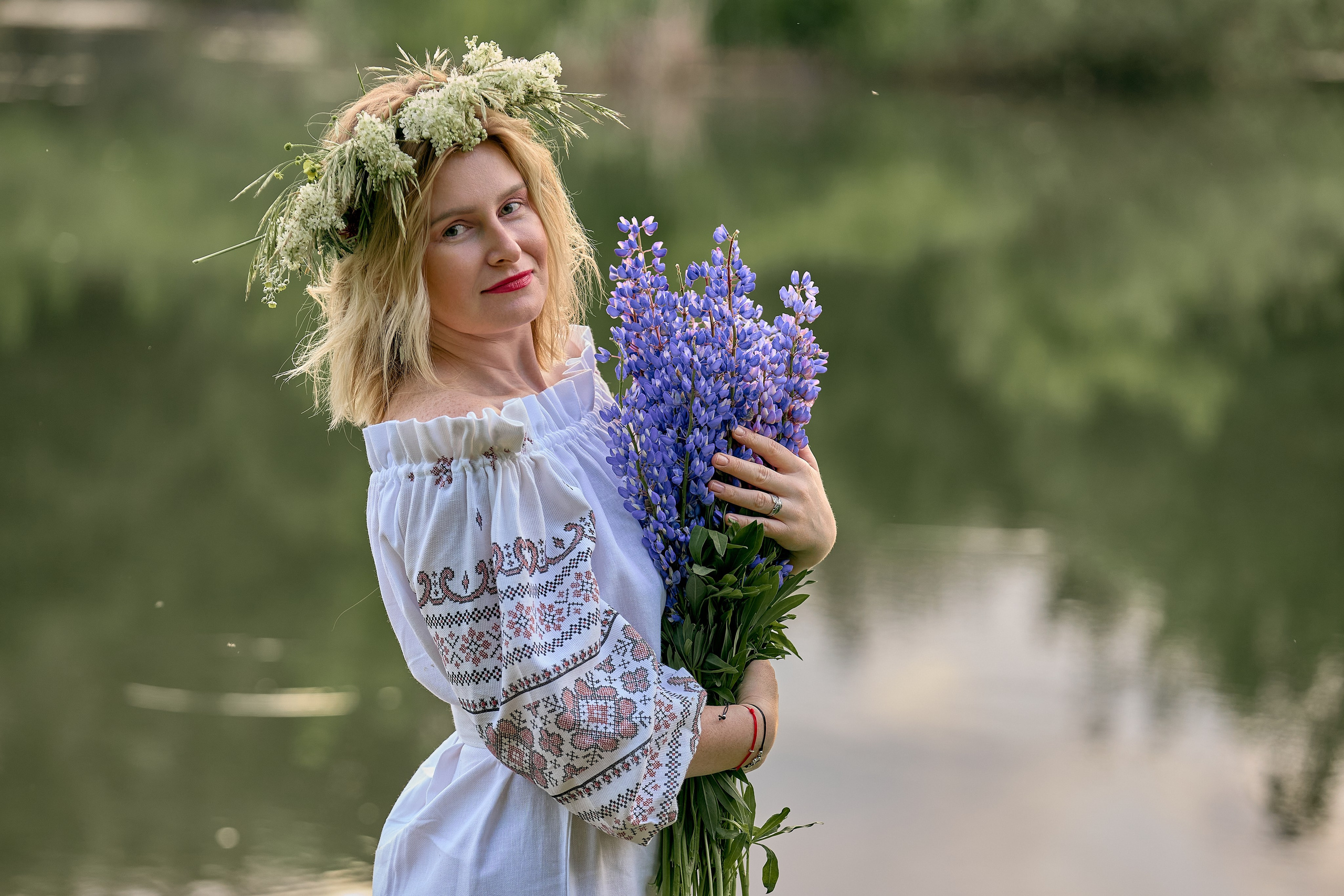 Фотосессия в роще для группы девушек. Фотограф в Дивеево