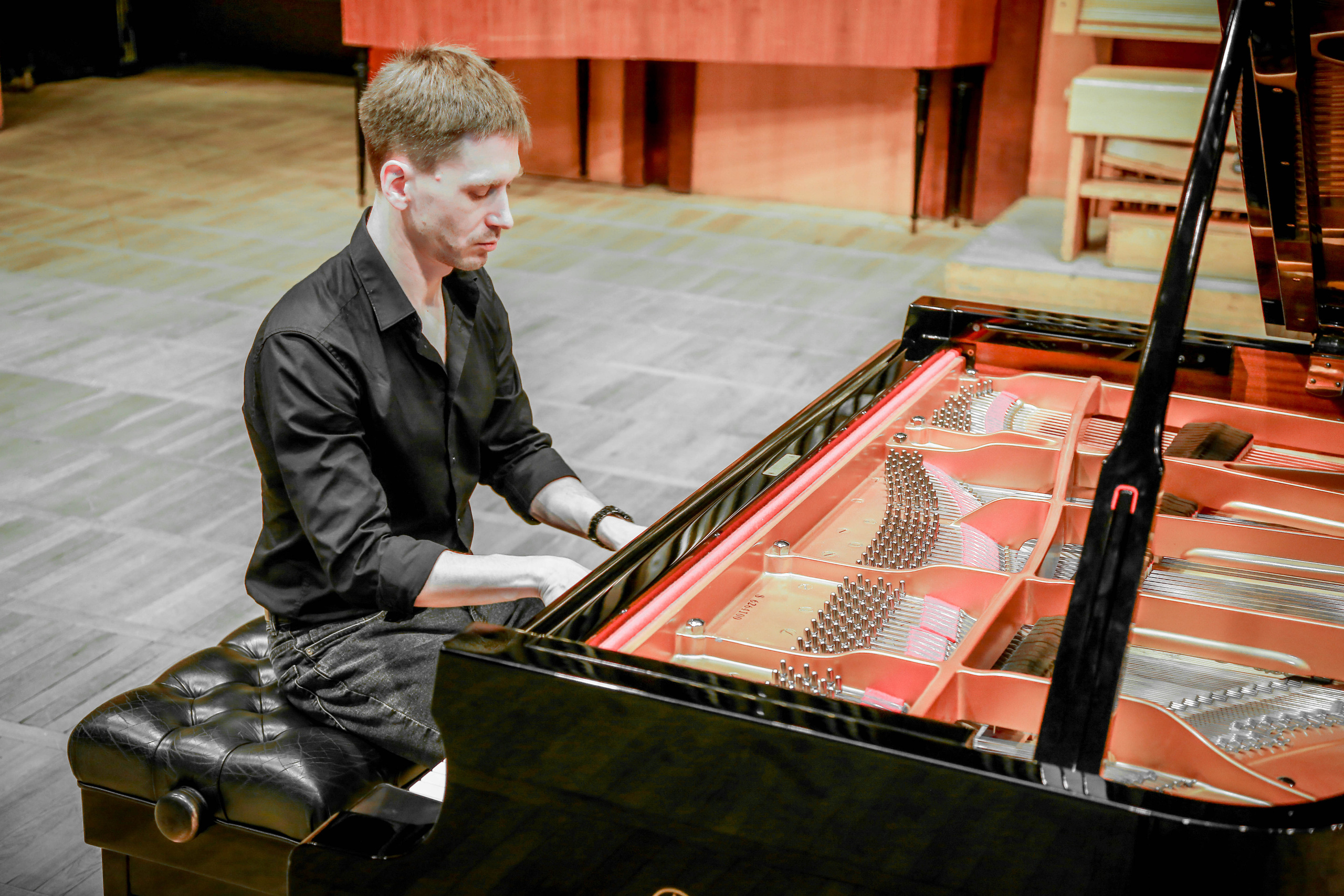 Сольный концерт — Вячеслав Грязнов (фортепиано). Фотограф в Сочи Юрий Шептаев