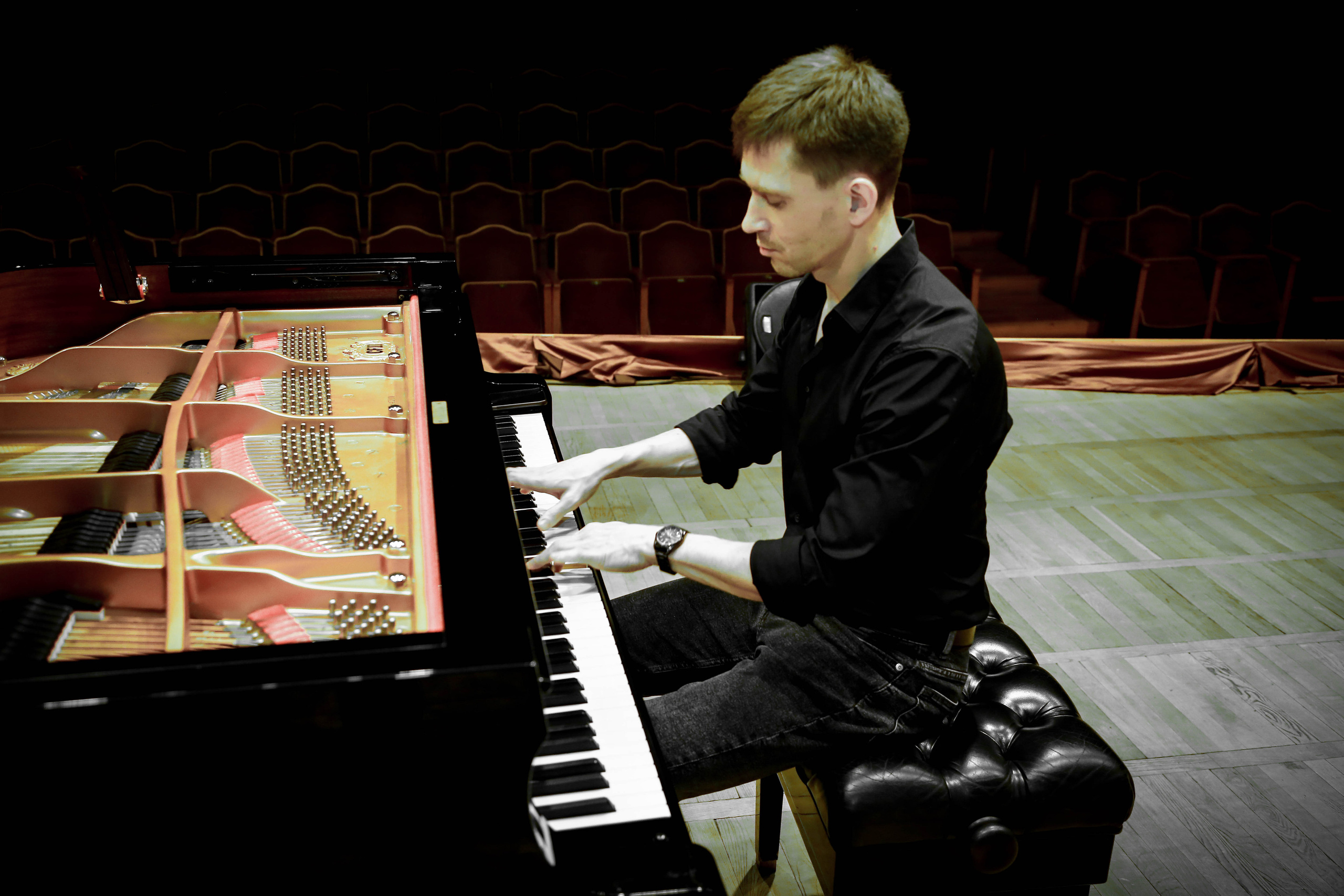 Сольный концерт — Вячеслав Грязнов (фортепиано). Фотограф в Сочи Юрий Шептаев