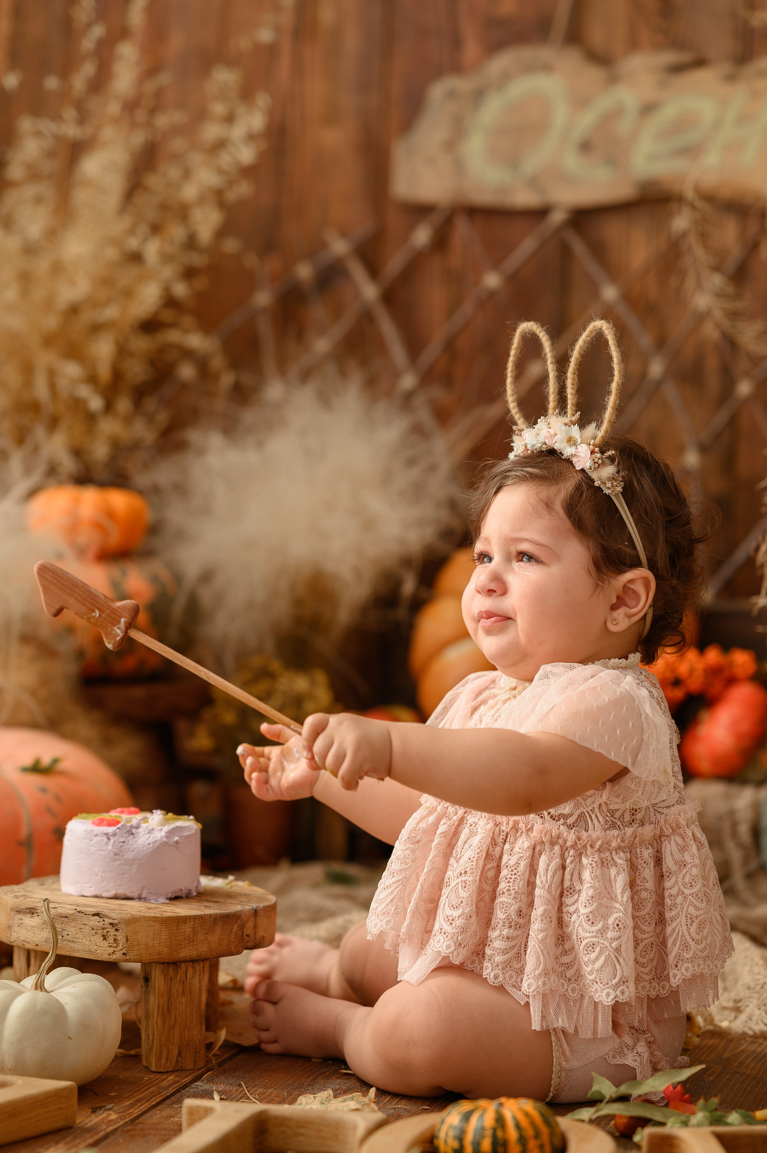 Еве годик. Тыквочки. Детский и семейный фотограф Ирина Гладких