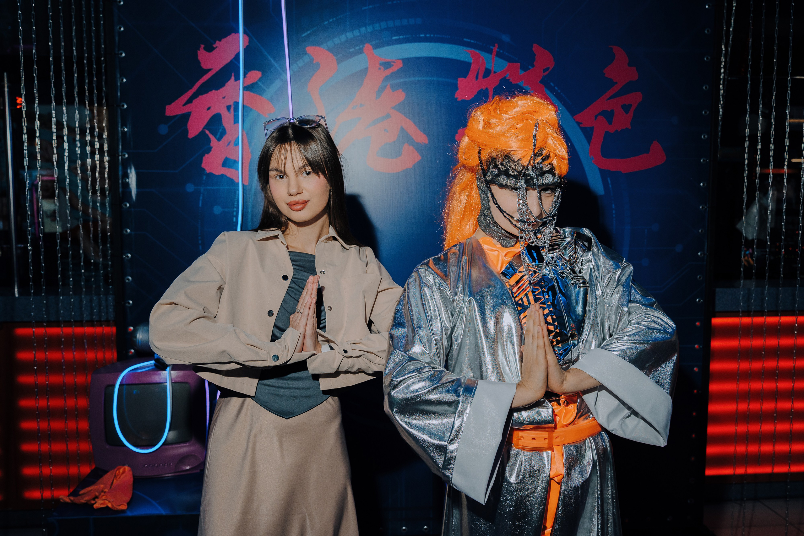 20 ЛЕТ МЕГАПОЛИС ЧЕЛЯБИНСК ХЕДЛАЙНЕР ЕЛКА. Репортажный фотограф Зуев Роман г. Челябинск