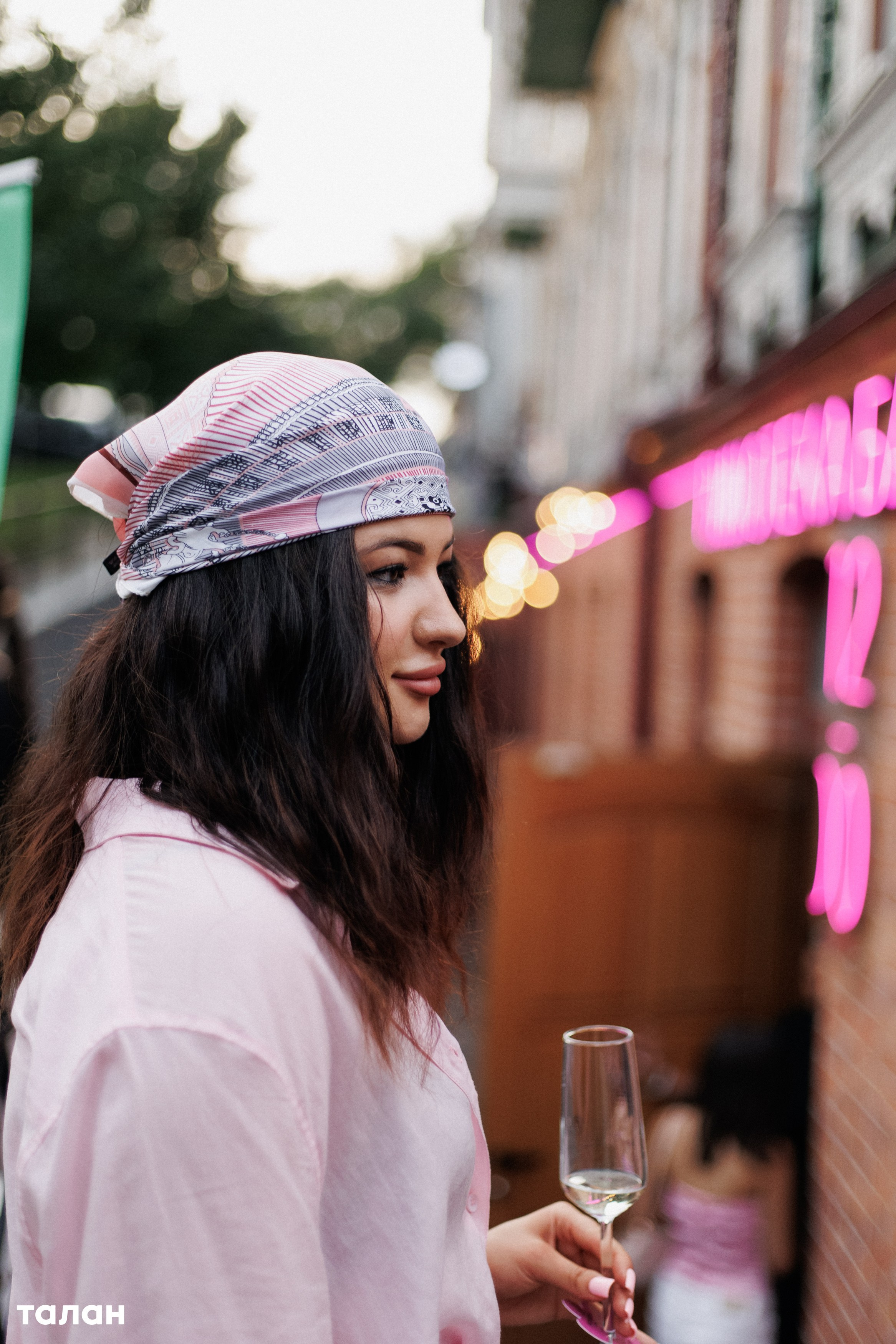 ВИНОТЕКА [бар+магаз] — BIRTHDAY PARTY. СВОИ. ФОТООТЧЕТЫ-СОБЫТИЯ-МЕСТА