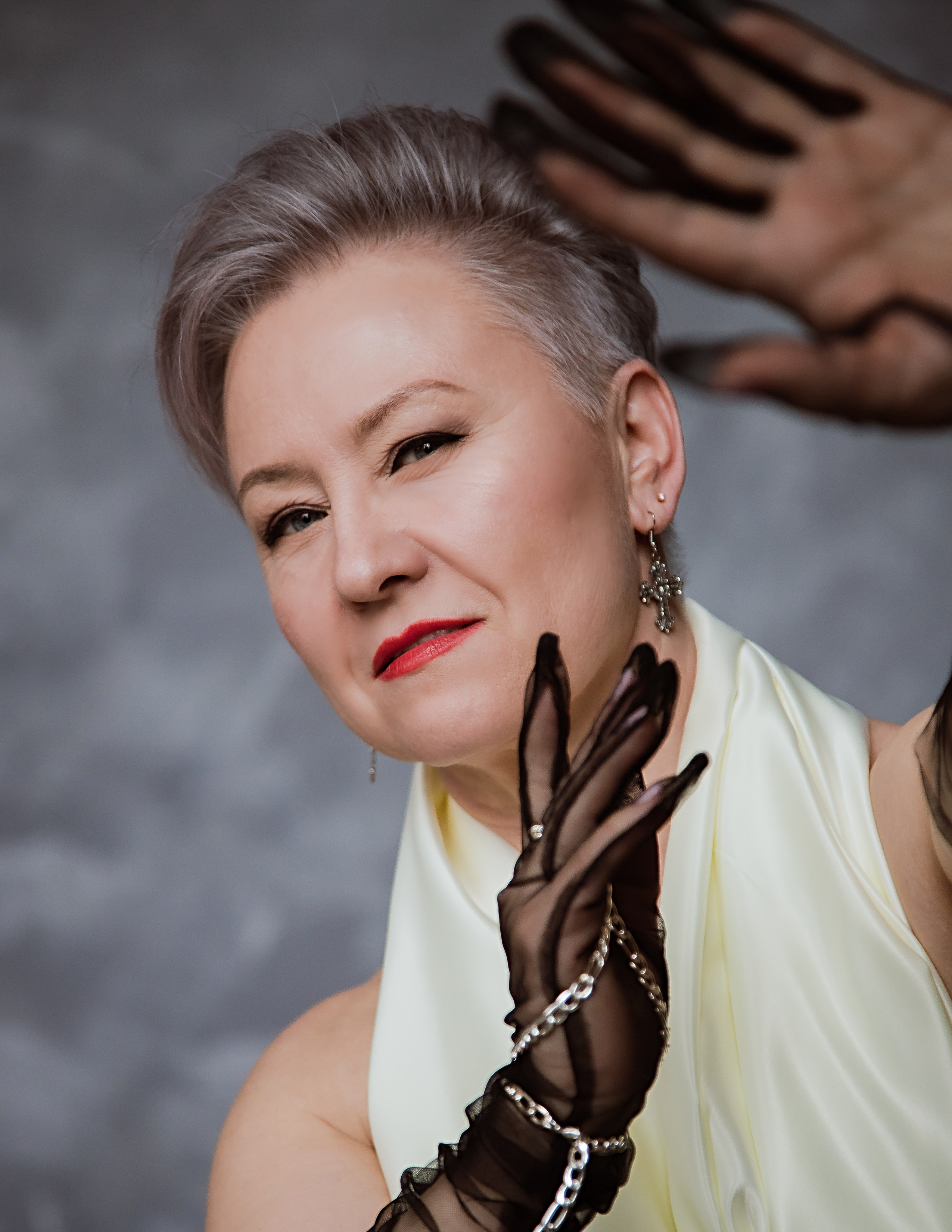 Модель age+. Креативный и женский Фотограф Омске Наталья Лебедева