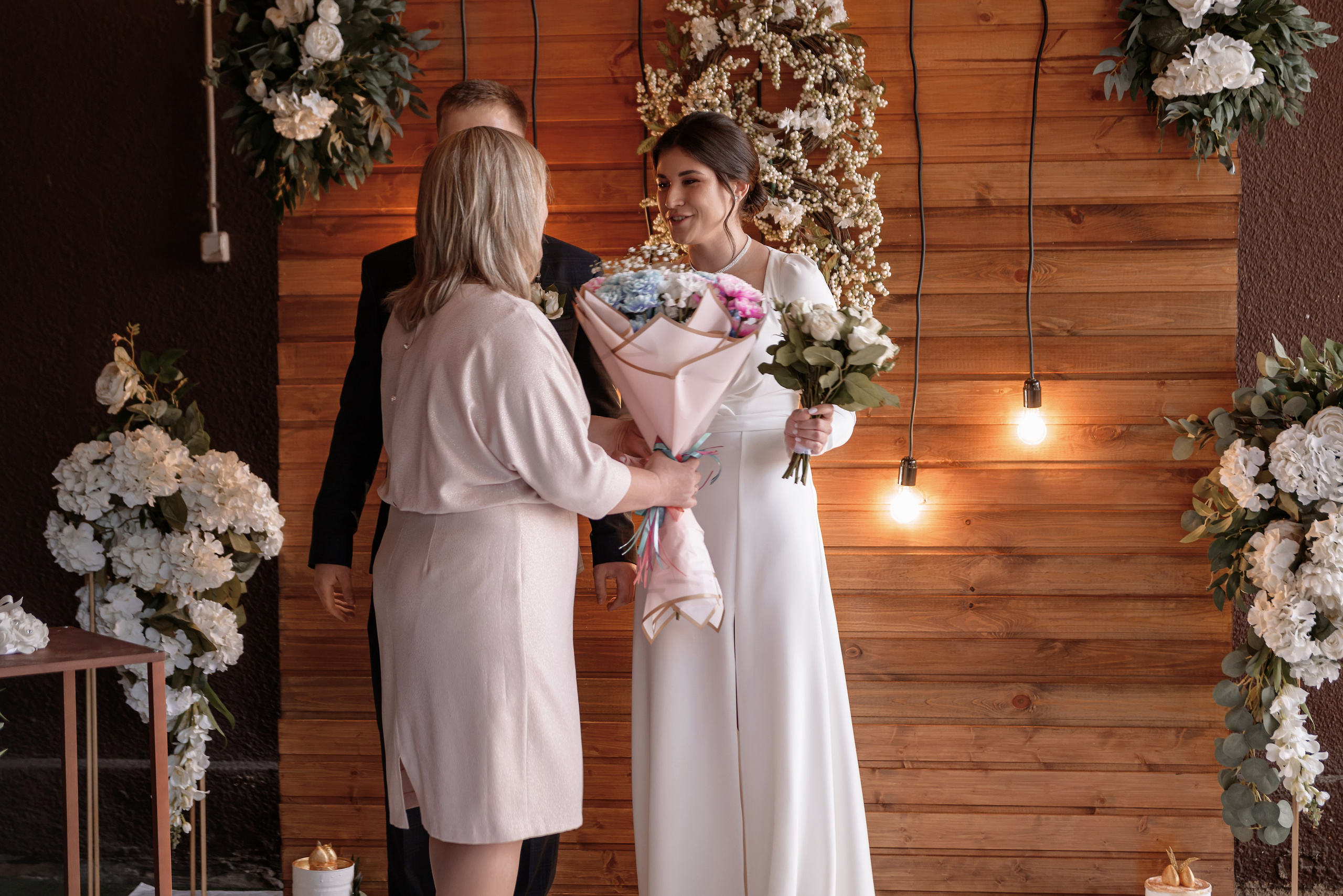 Эдуард и Виктория. Свадебный фотограф Белгород Валуйки Старый Оскол Воронеж