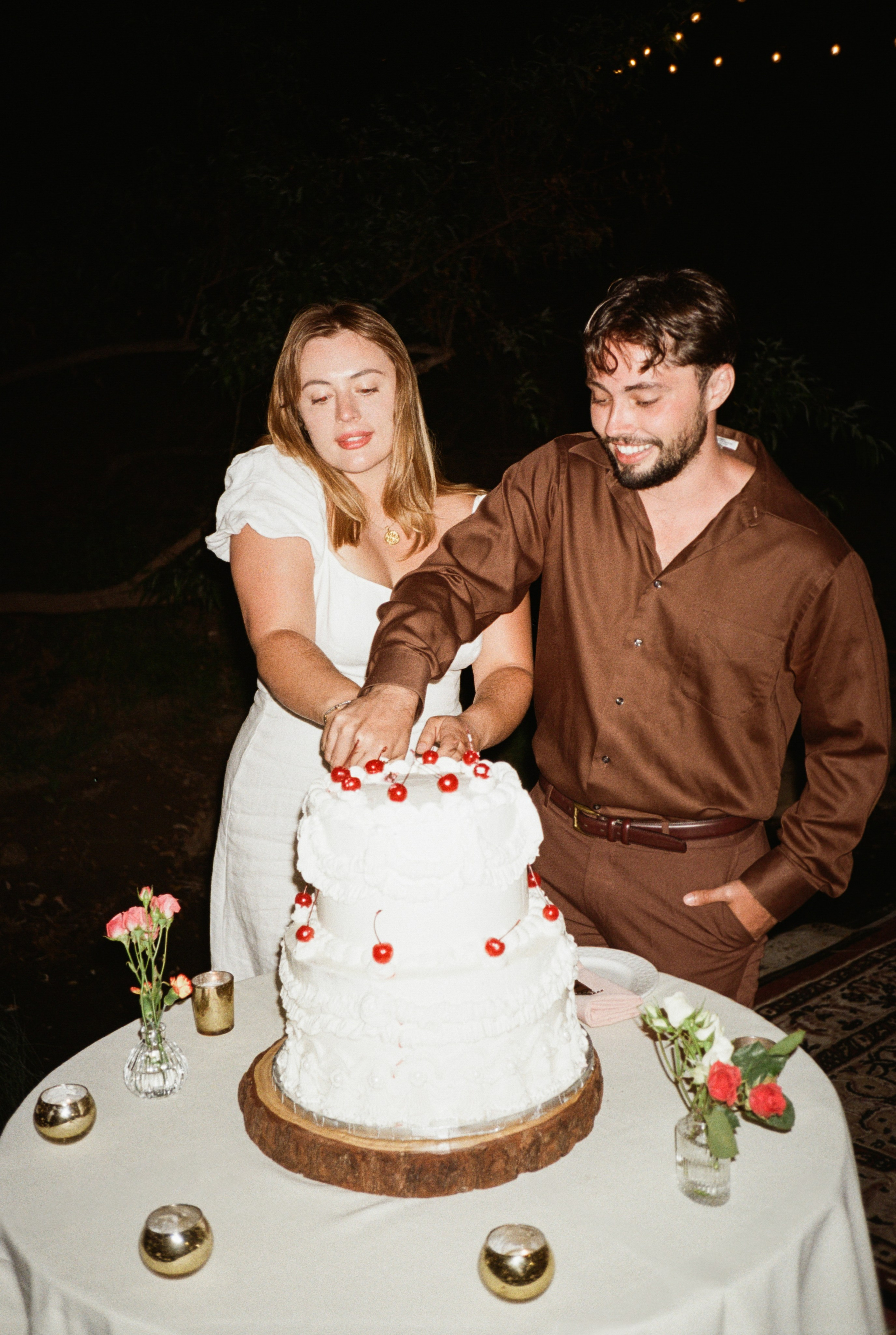 Weddings. Film photographer in Los Angeles Anastasiya Pankova