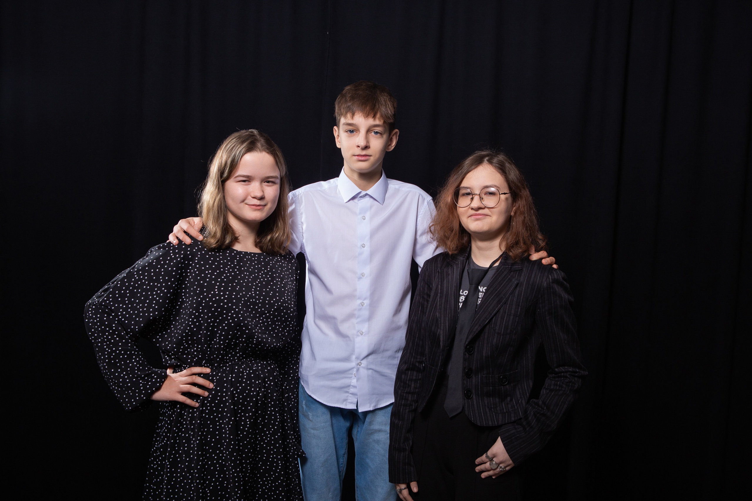 ФОТОСЕССИЯ ДЛЯ 9 КЛАССА В СТУДИИ. ТВОЙ АЛЬБОМ / ТВОИ ПРАВИЛА