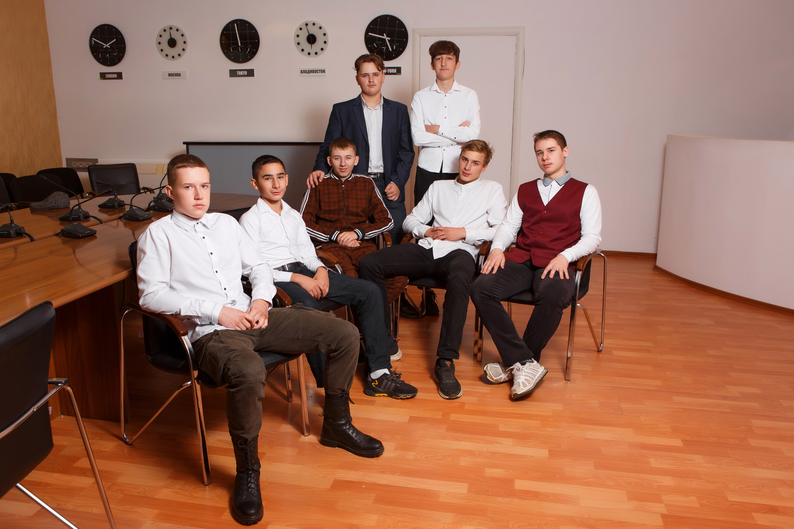 ФОТОСЕССИЯ ДЛЯ 9 КЛАССА «ГИМНАЗИЯ». ТВОЙ АЛЬБОМ / ТВОИ ПРАВИЛА