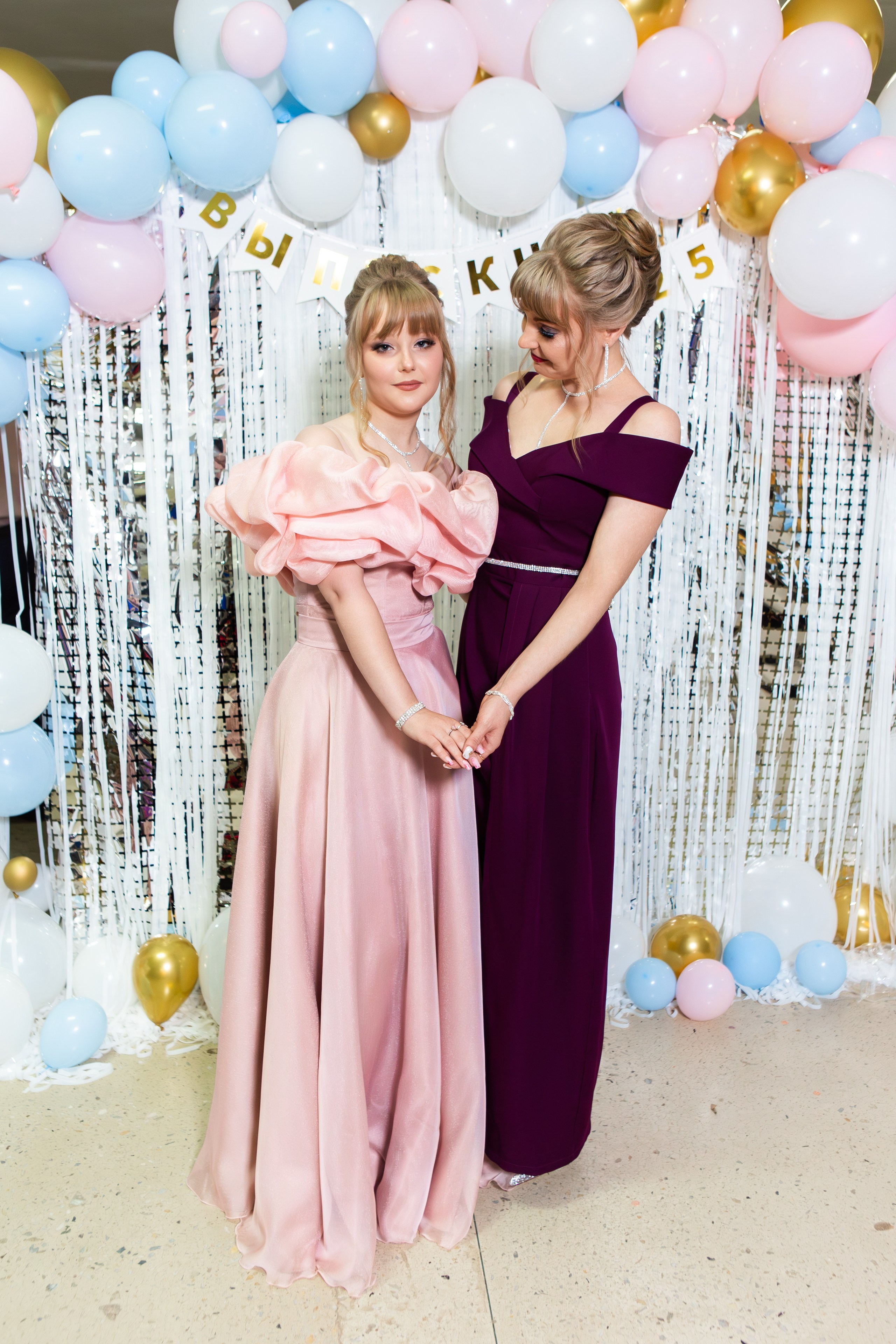 ФОТОСЕССИЯ С РОДИТЕЛЯМИ ВЫПУСКНОЙ 2025 9 ШКОЛА МЦЕНСК. ТВОЙ АЛЬБОМ / ТВОИ ПРАВИЛА