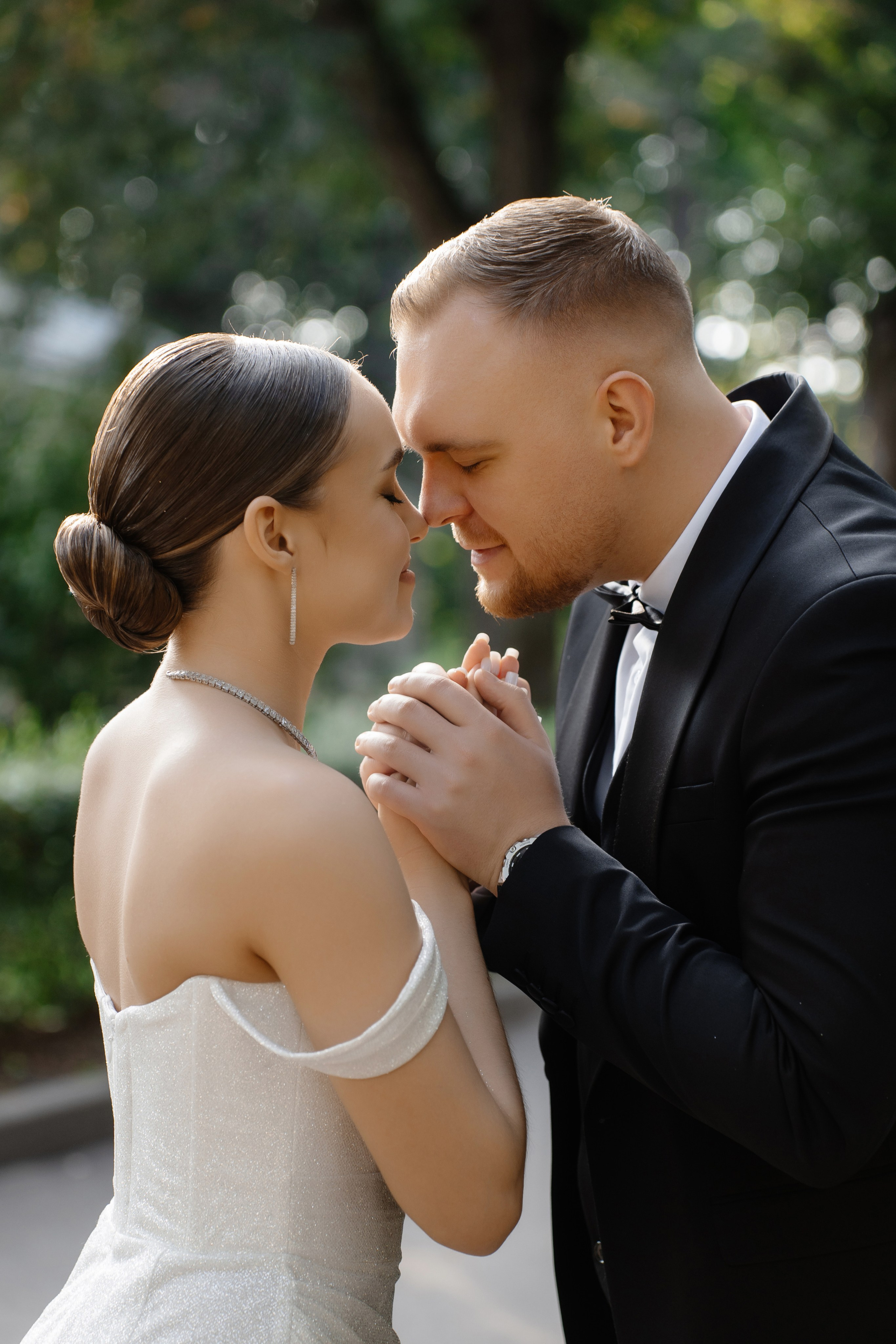 Свадебная фотосессия в парке Архангельское. Свадебный и семейный фотограф в Москве Светлана Зоткина
