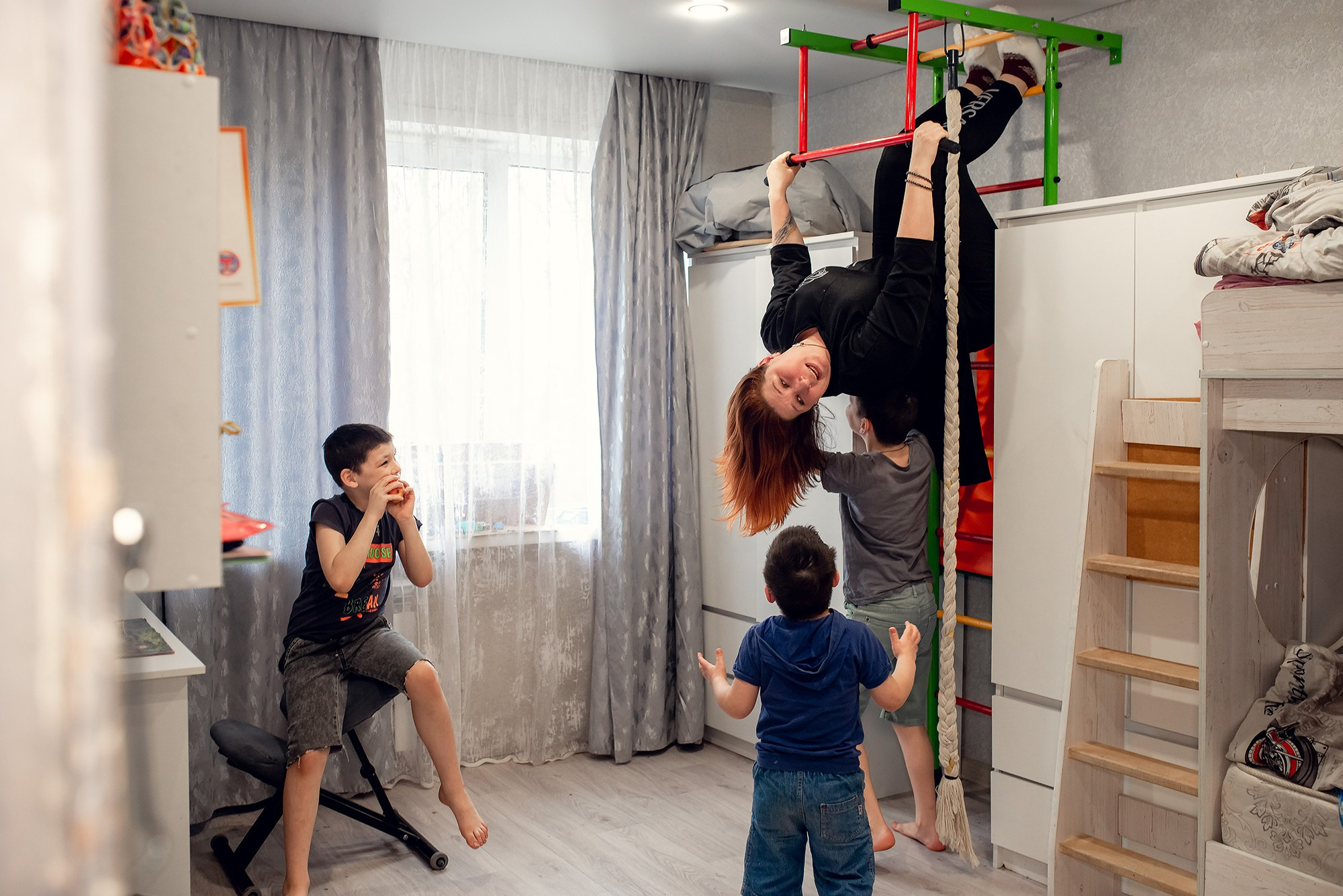 Многодетная мама. Женский фотограф Крещение Венчание Москва Брянск