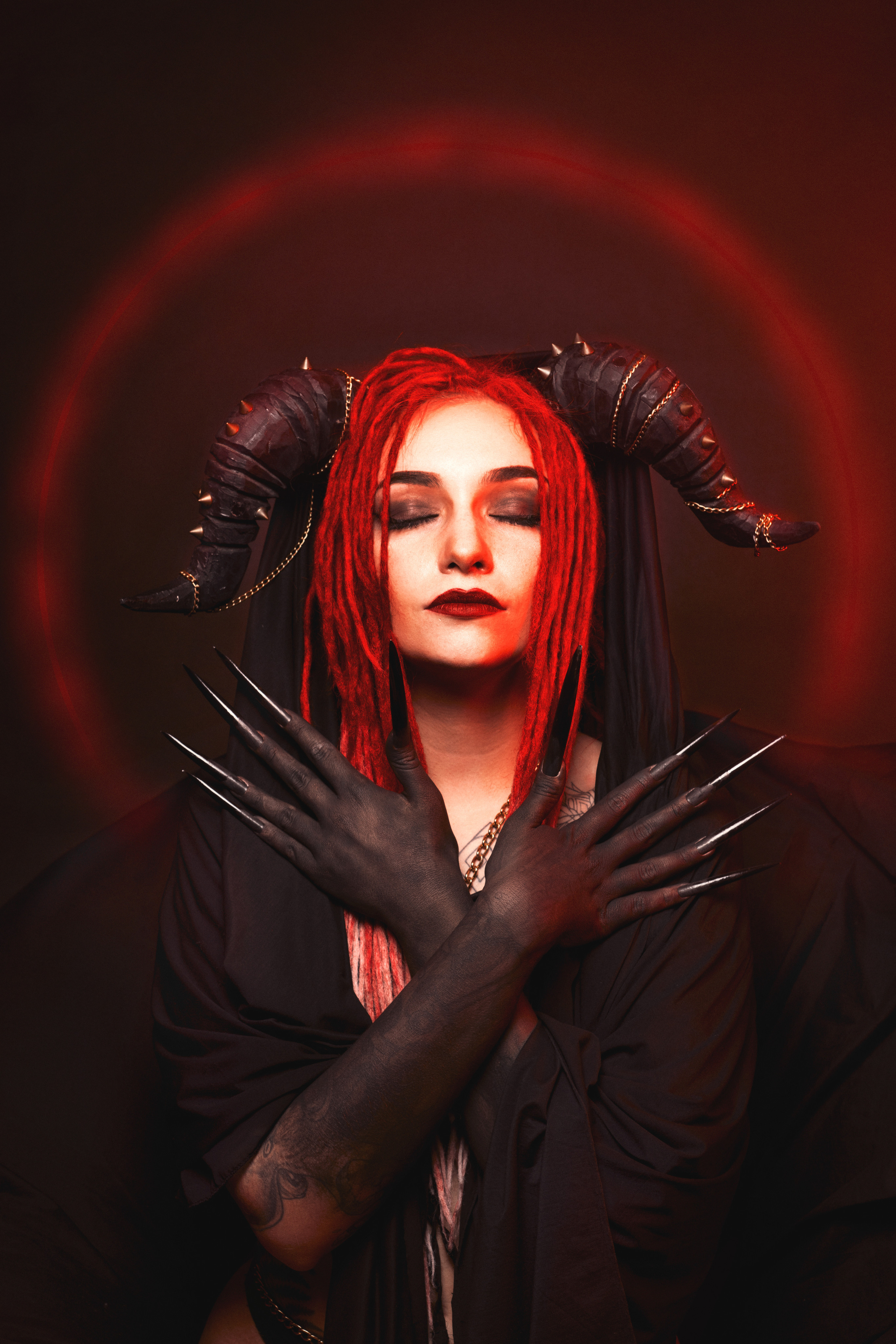 Кристина. Демонэсса!. Фотограф в Самаре Туваев от художественных портретов до маркетплейсов