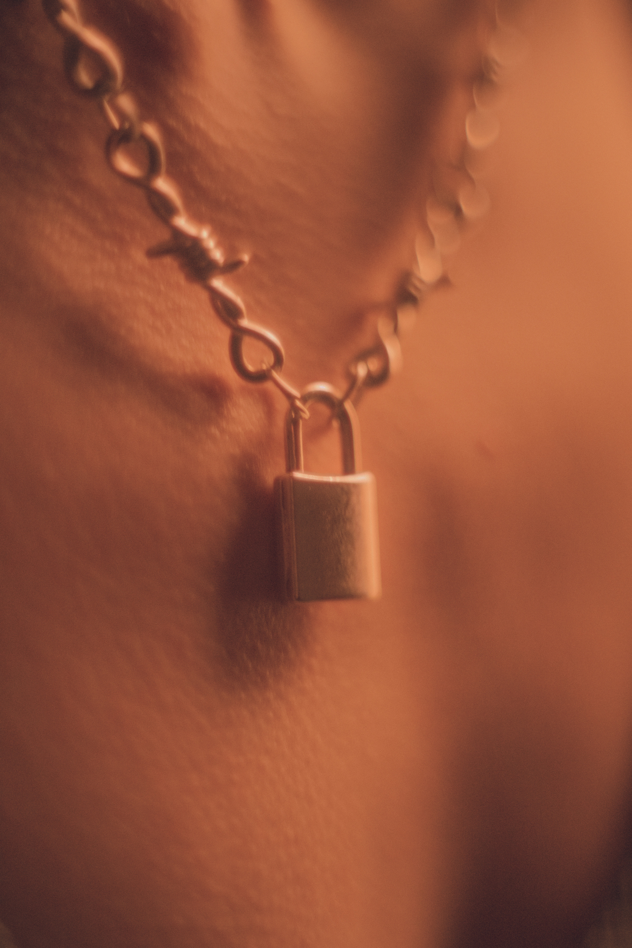 Белла. Нежная под пленку. Фотограф в Самаре Туваев от художественных портретов до маркетплейсов