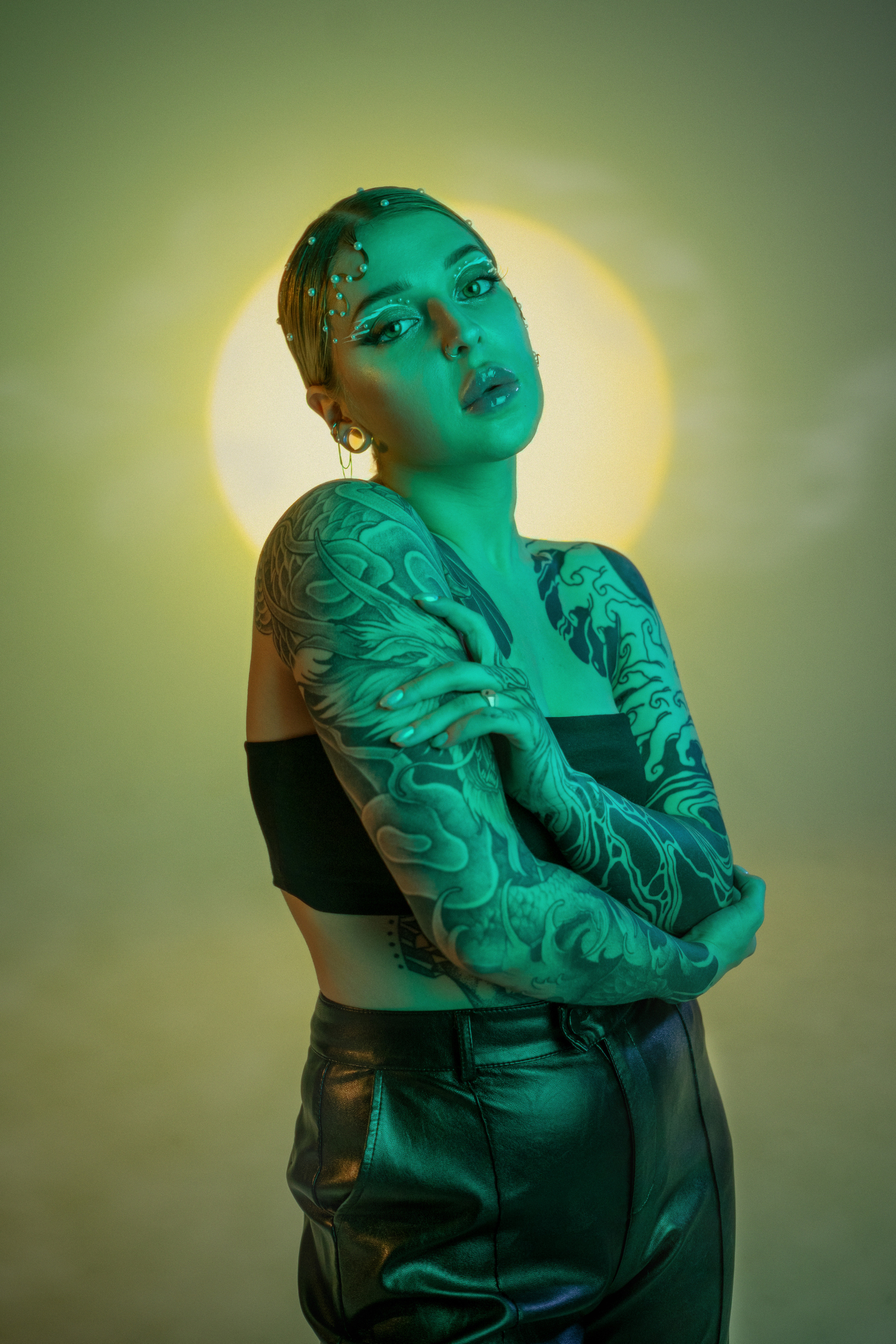 Юля. Неон. Фотограф в Самаре Туваев от художественных портретов до маркетплейсов