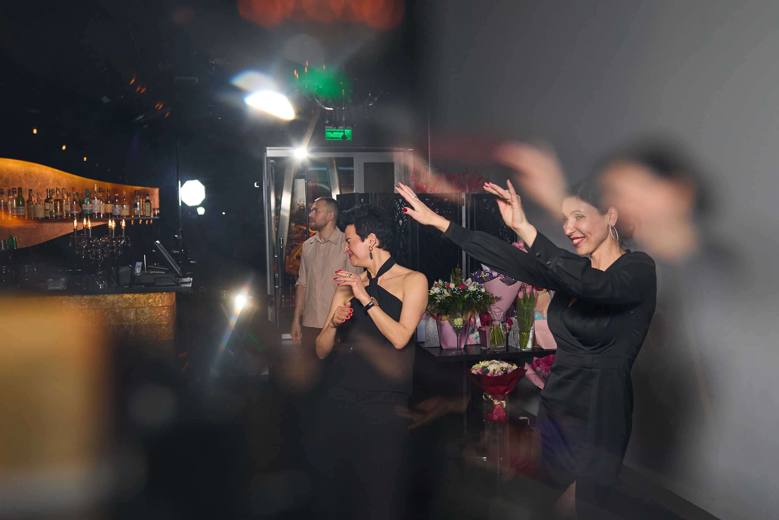 Юбилей в City Voice & Six Floor. Александр Осин — корпоративный и семейный фотограф в Москве