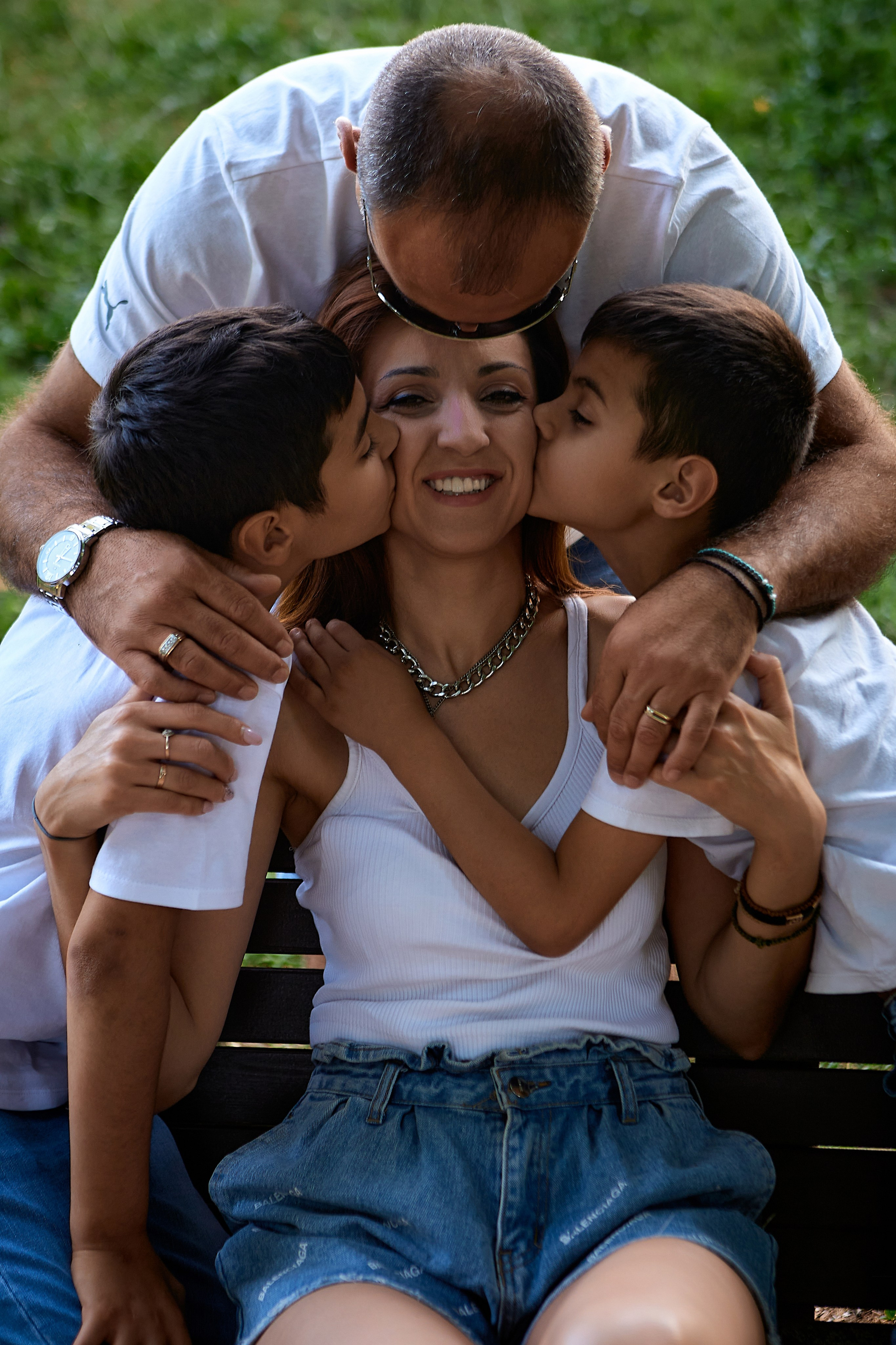 Семейная фотосессия в парке. Семейный и свадебный фотограф в Краснодаре Михеева Светлана