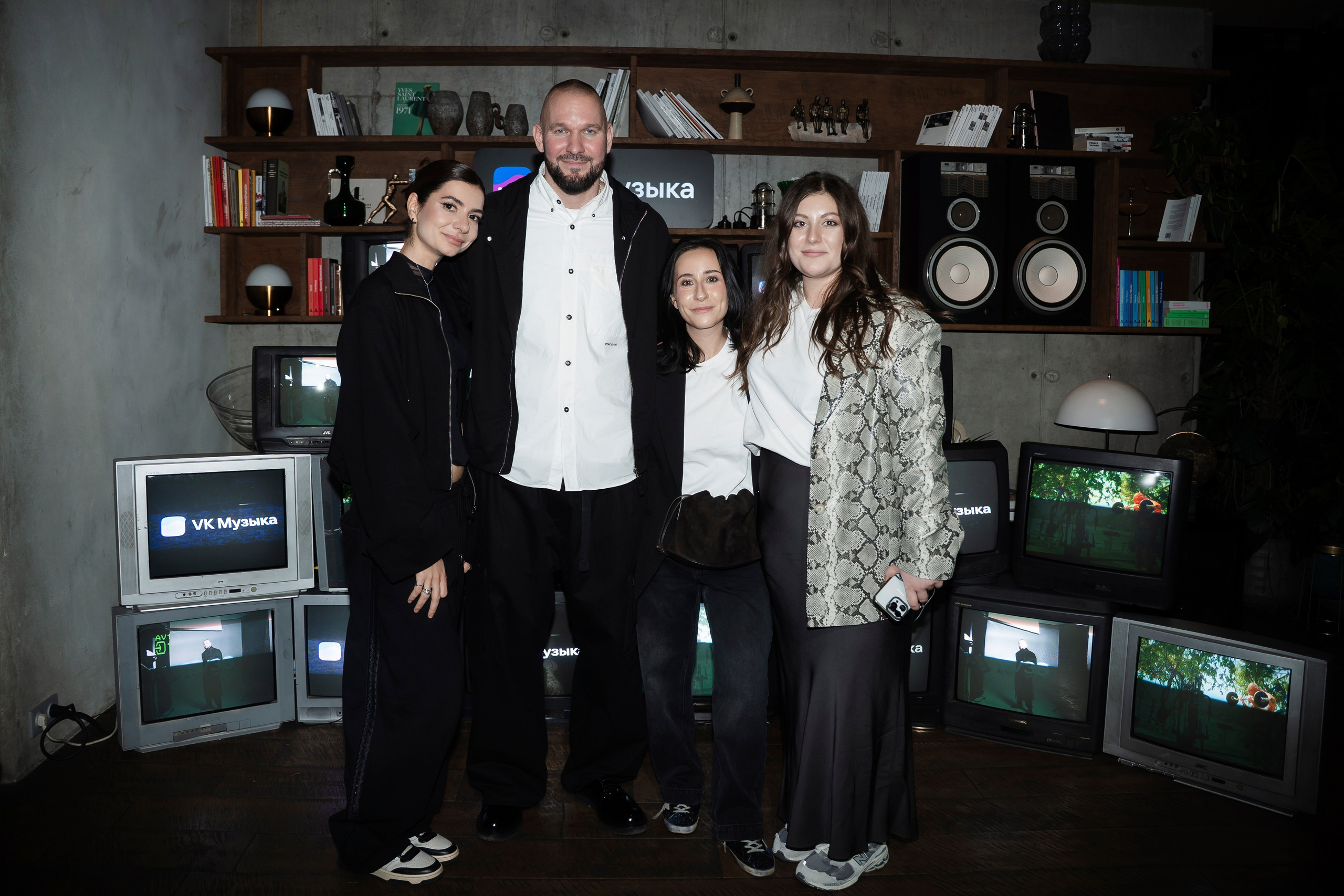 LOC-DOG x VK.МУЗЫКА. Фотограф Москва