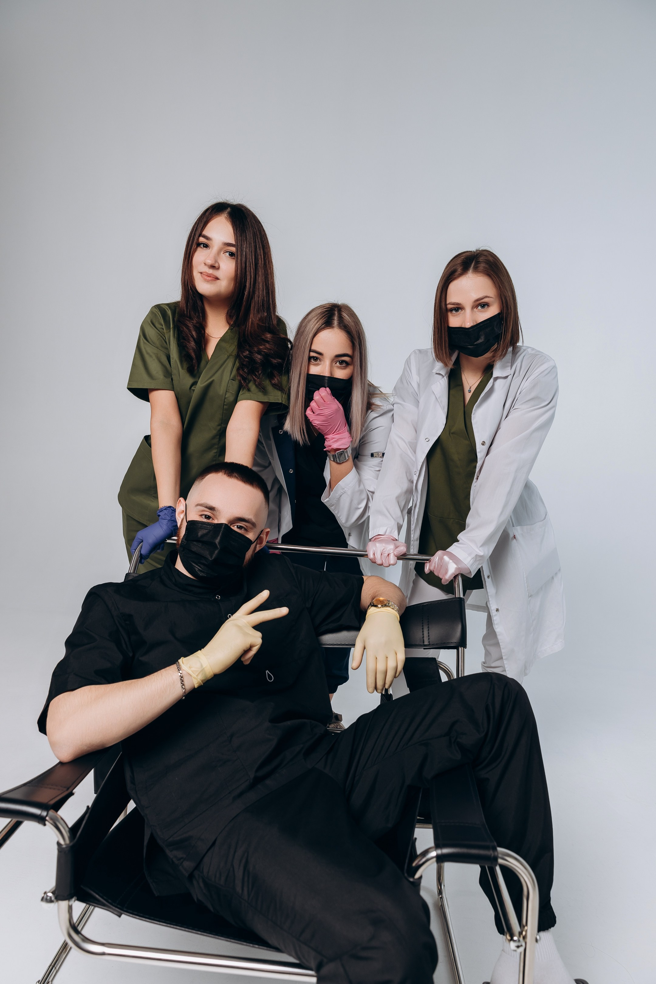 Групповые фотографии. BREAKBOOK | Выпускные альбомы в Пензе и Пензенской области