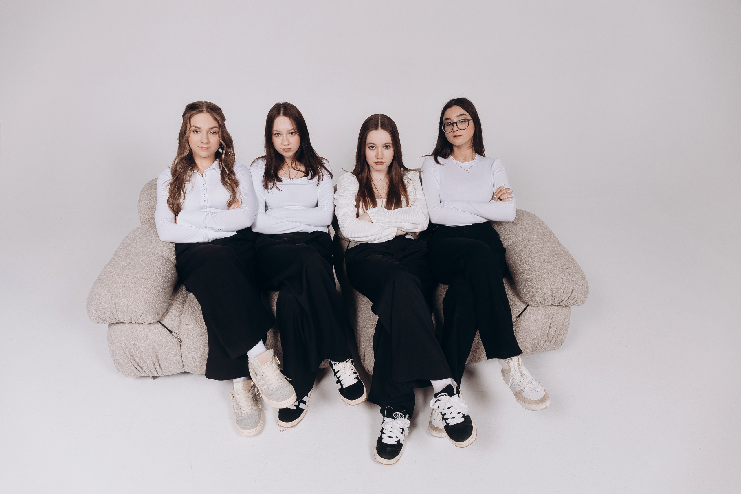 Групповые фотографии. BREAKBOOK | Выпускные альбомы в Пензе и Пензенской области