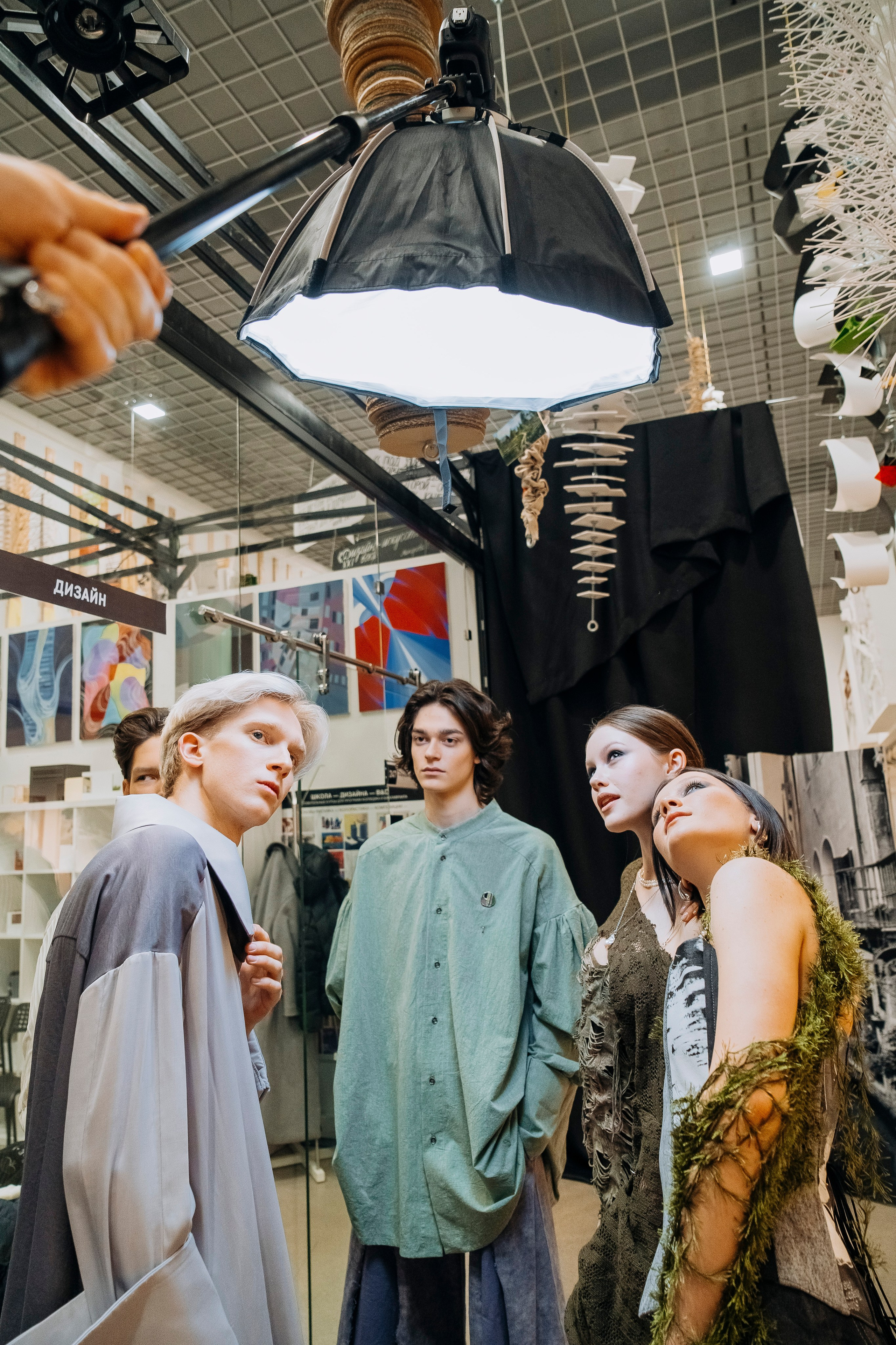 B&D FASHION SHOW: Мода как искусство. Переосмысление классики. Больше: https://sinonim.org/improve#res. Профессиональный портретный фотограф в Москве Владимир Глаголев