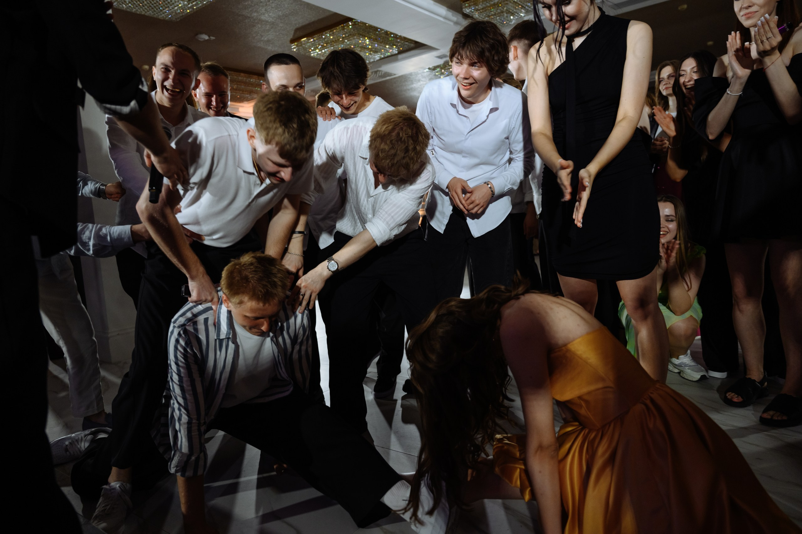 Фотограф на свадьбу Минск Москва Санкт-Петербург Свадебный фотограф на выпускной Репортажный фотограф Love Story Свадебная прогулка. Свадебный фотограф — Крюков Константин