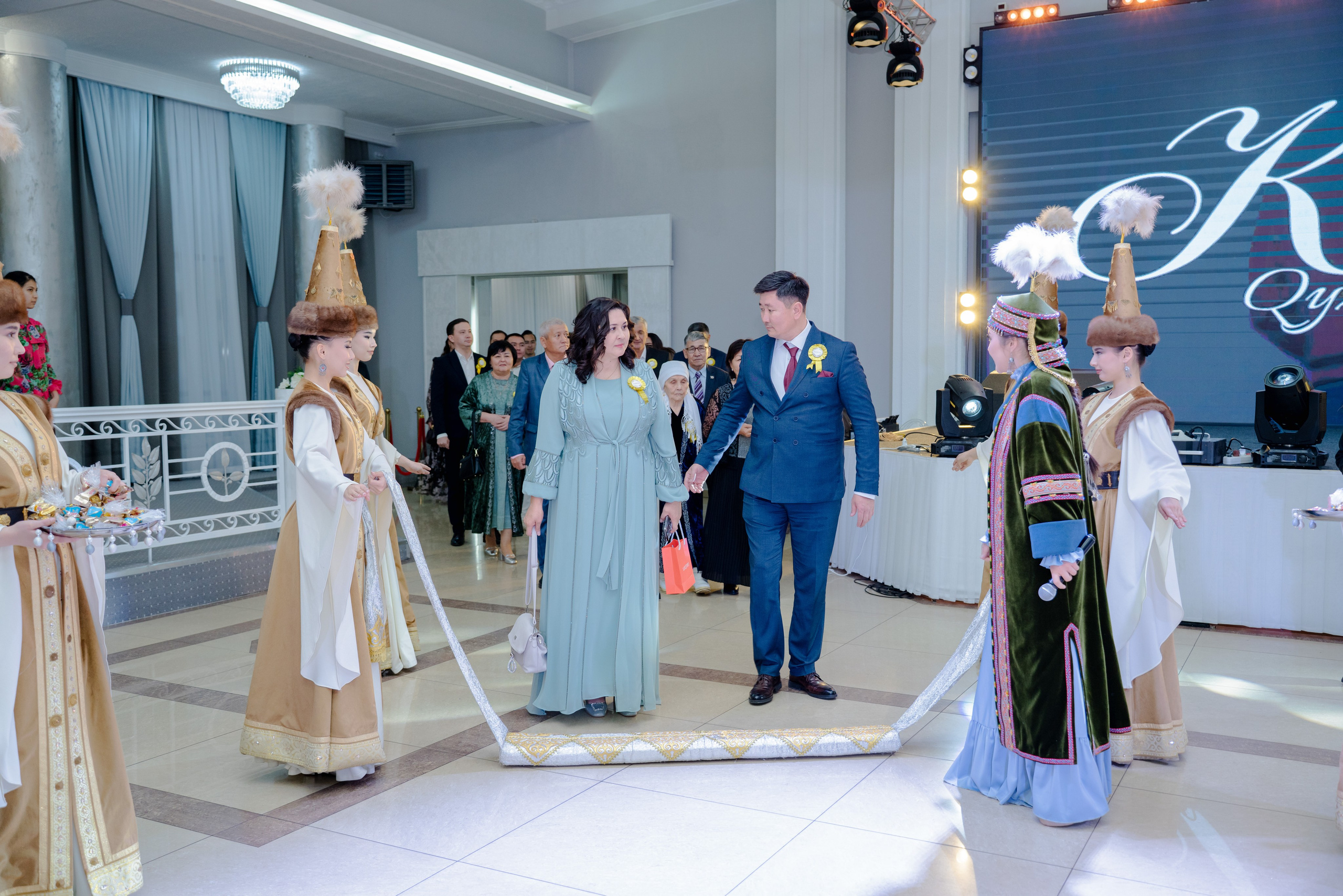 KAMILLA QYZ UZATU. Nomad media