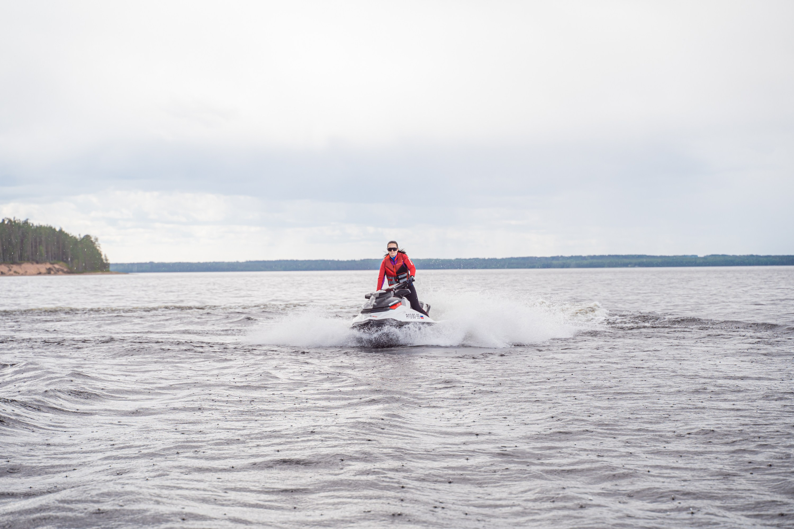 Гидровыезд в Коневский мужской монастырь. Свадебный, семейный, портретный, репортажный фотограф в Санкт-Петербурге