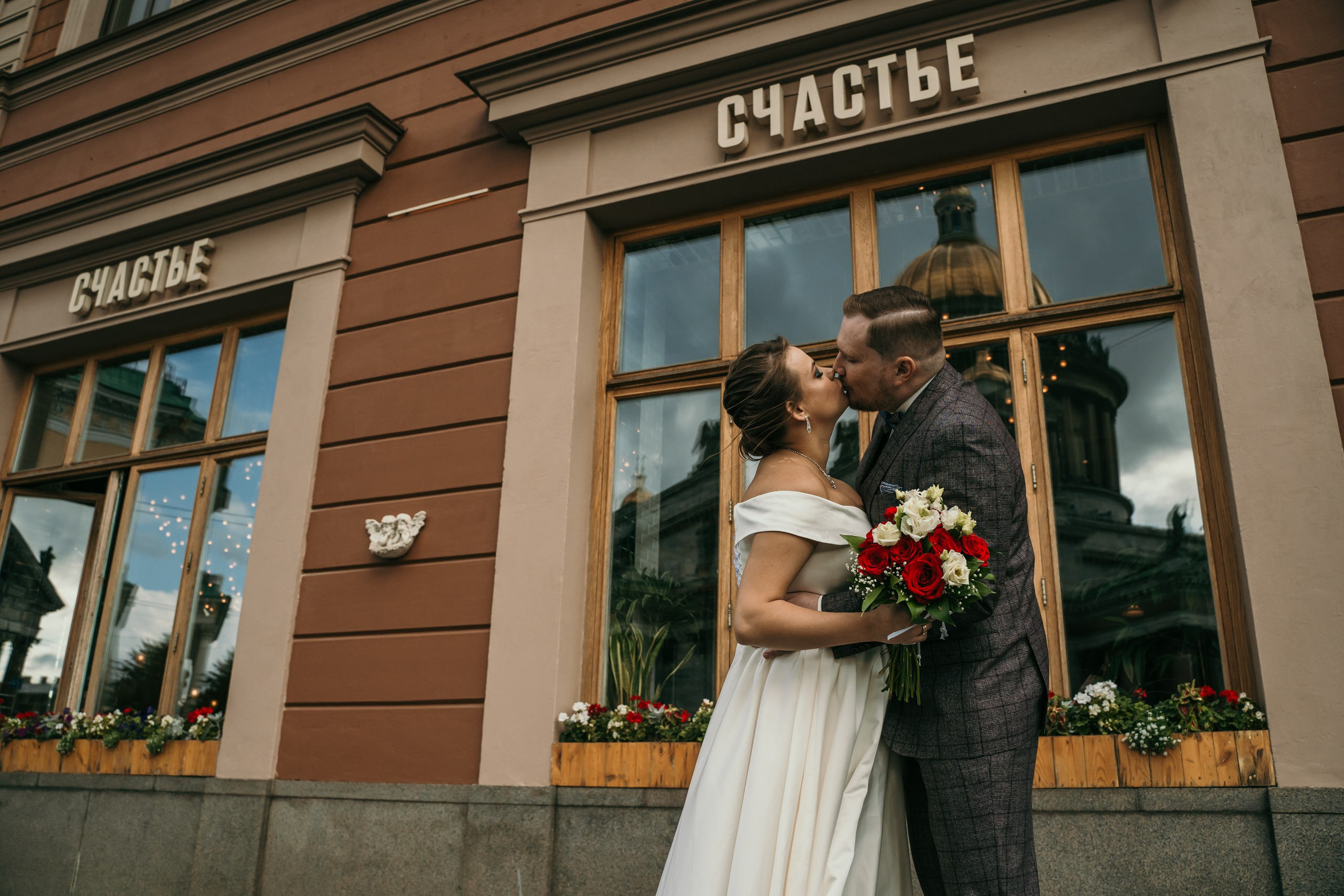 Свадебный фотограф Санкт-Петербург. Свадебный, семейный, портретный, репортажный фотограф в Санкт-Петербурге