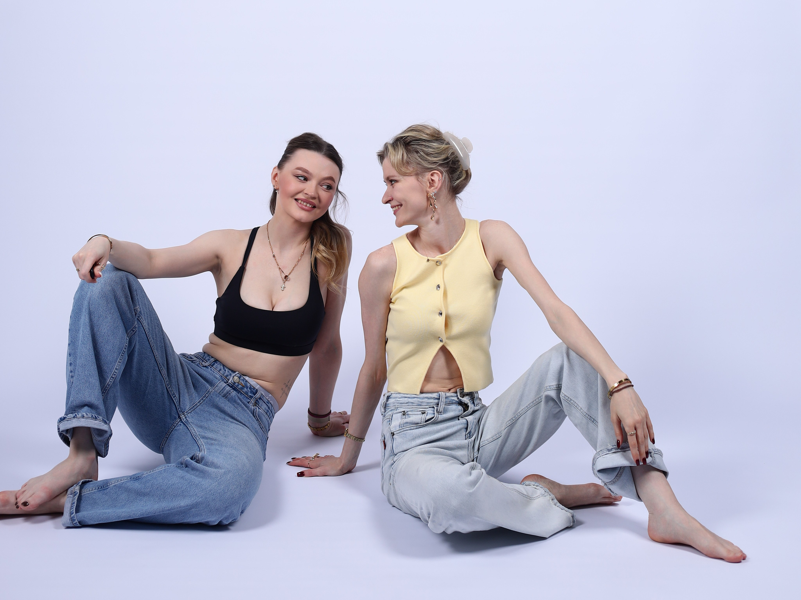 Дарья и Анна. Фотостудия без фотографа Чехов. Первая студия автопортрета в Чехове