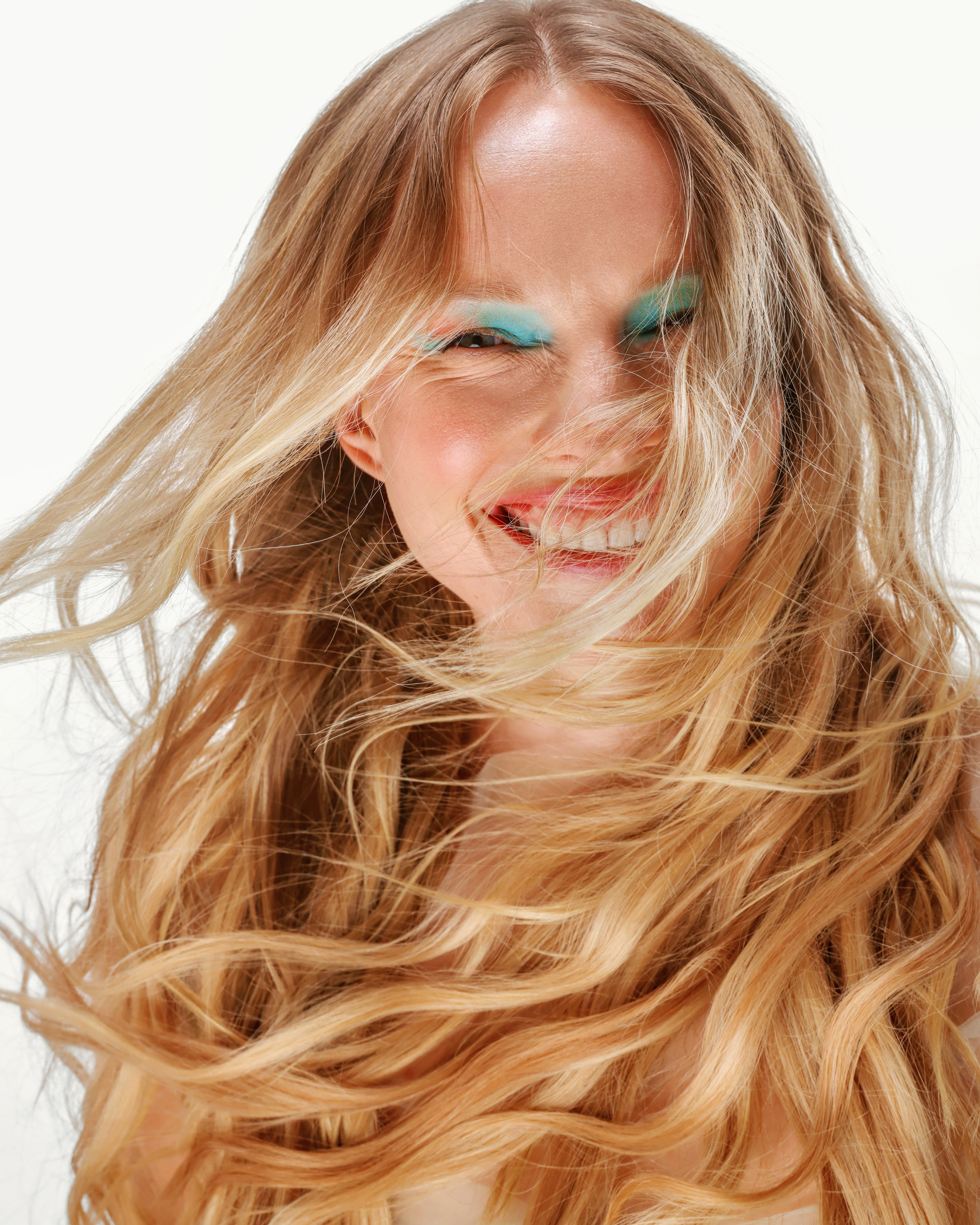 Beauty. Retouching service