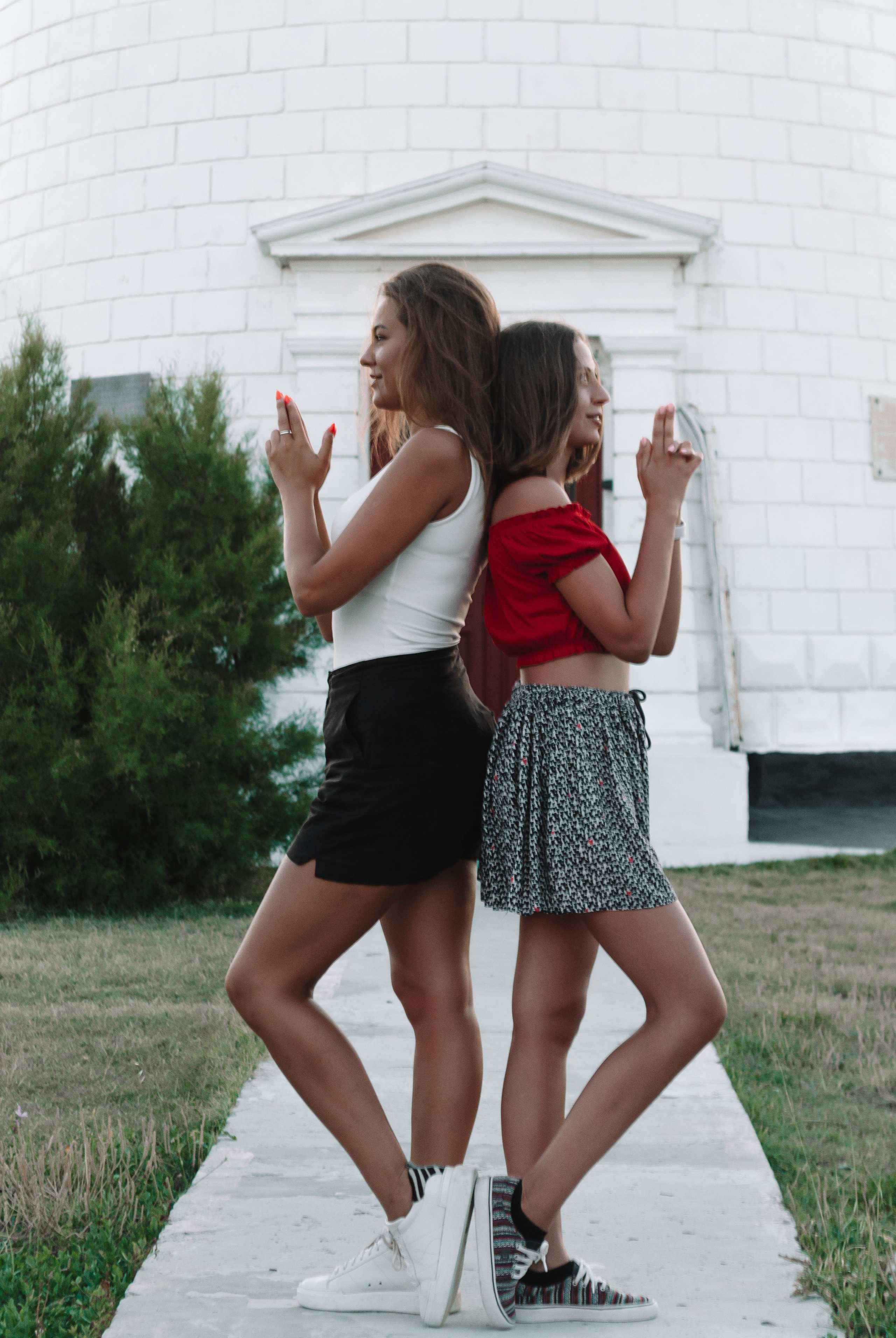 Ira and Dasha. Fotograf Dmitrii Donets