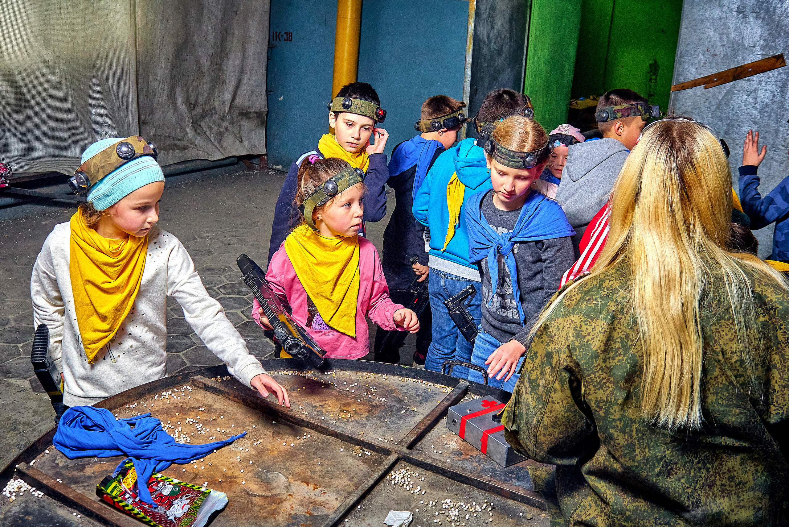 Дети на дне рождения