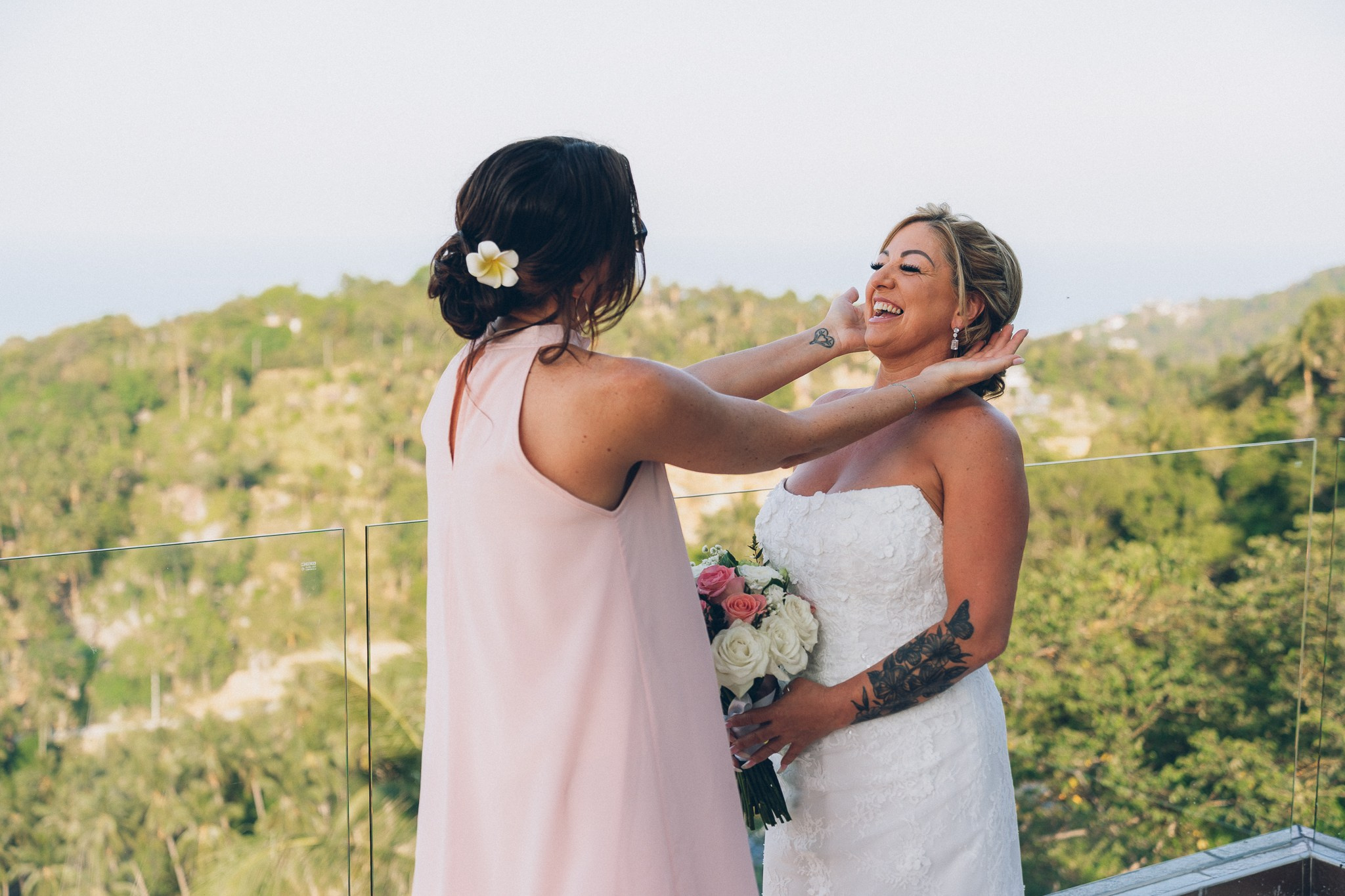 Elegant villa wedding ceremony overlooking the ocean in Koh Samui, Thailand