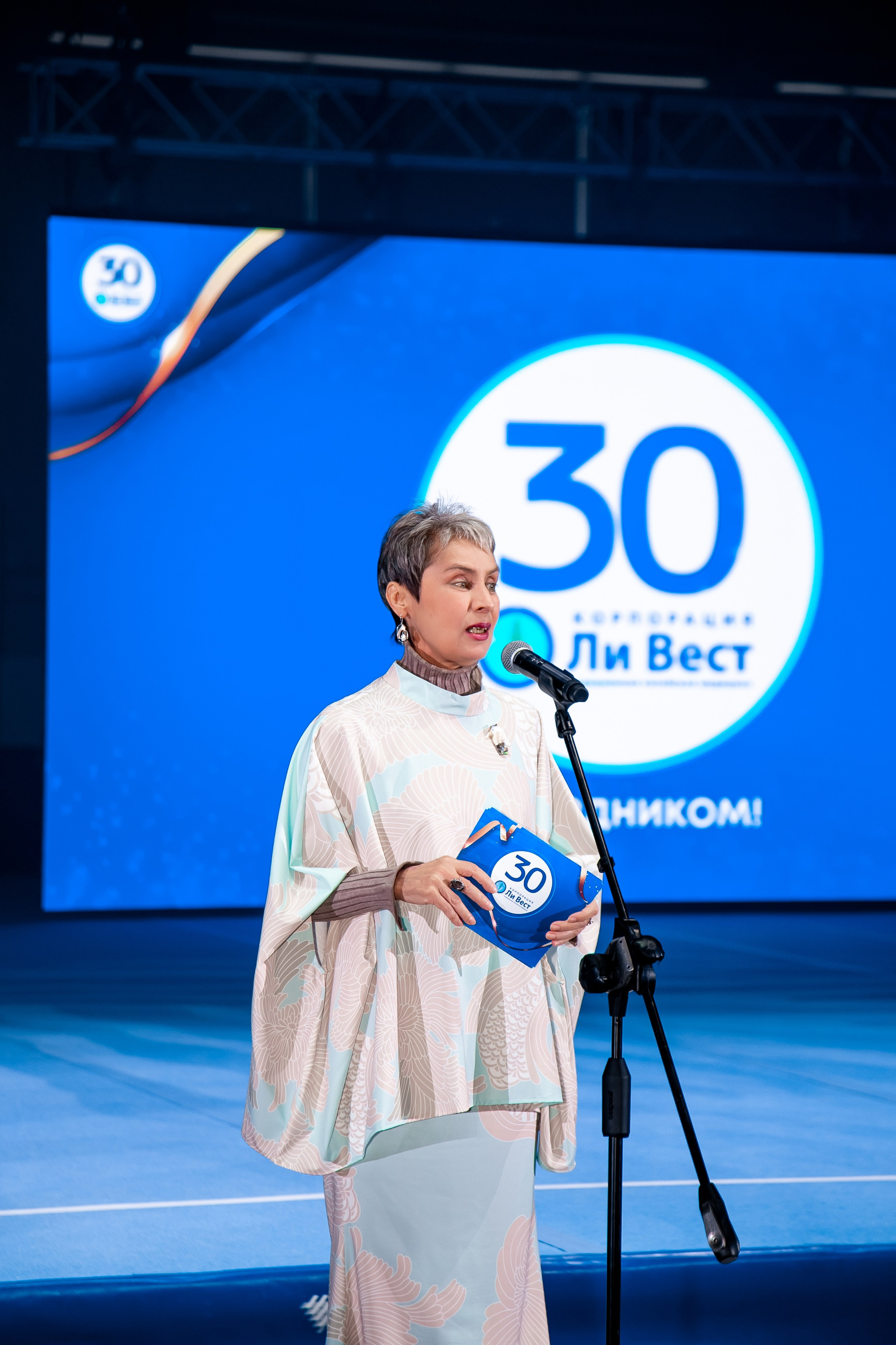 Юбилей корпорации Ли Вест 30 лет. Контент фотограф, съемка для маркетплейсов, фуд съемка и репортажи в Новосибирске Ралия Галеева