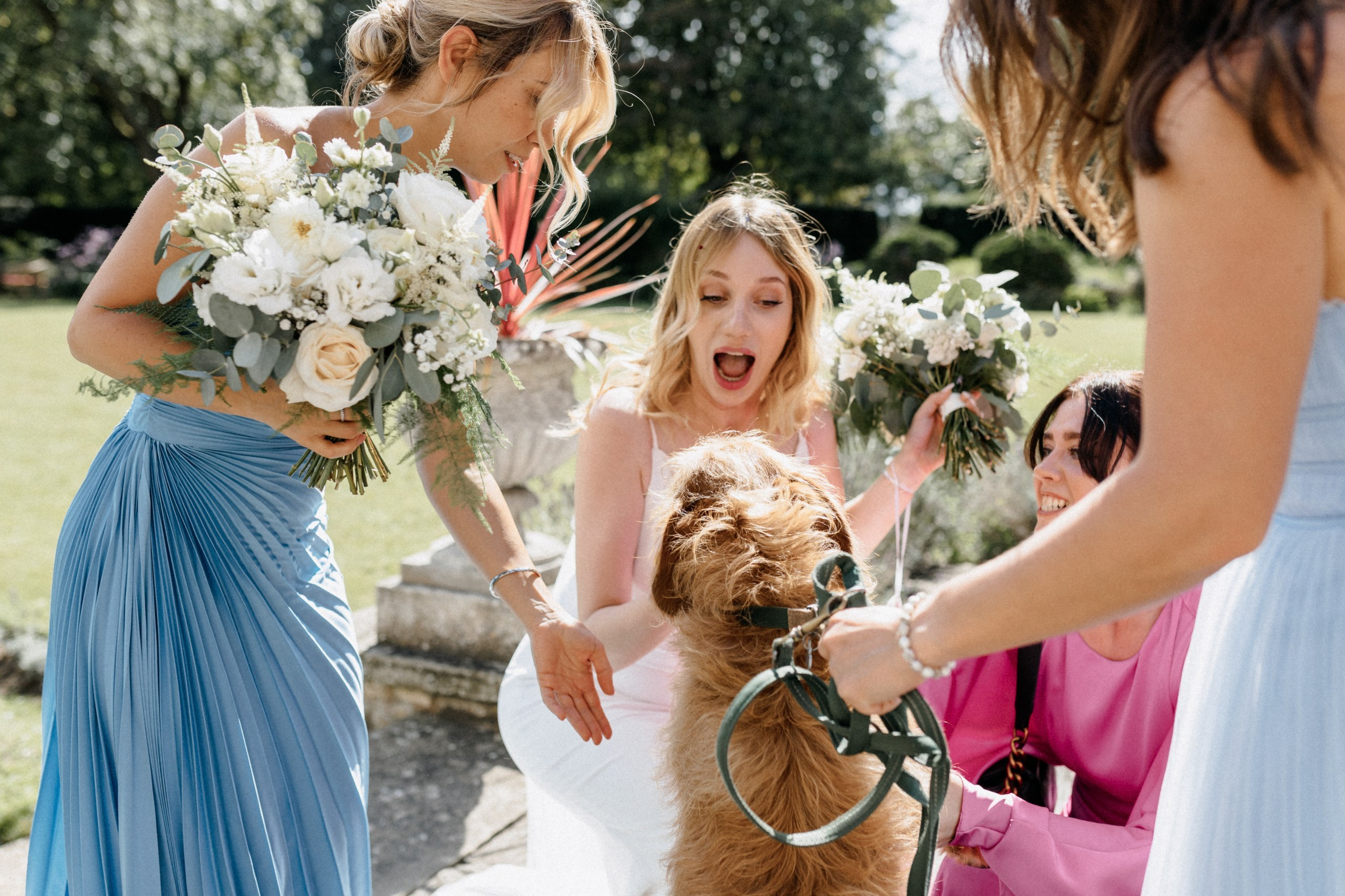 Ana & Tom Wedding at Notley Abbey. Moments Catchers — Wedding Photography & Video Duo in London