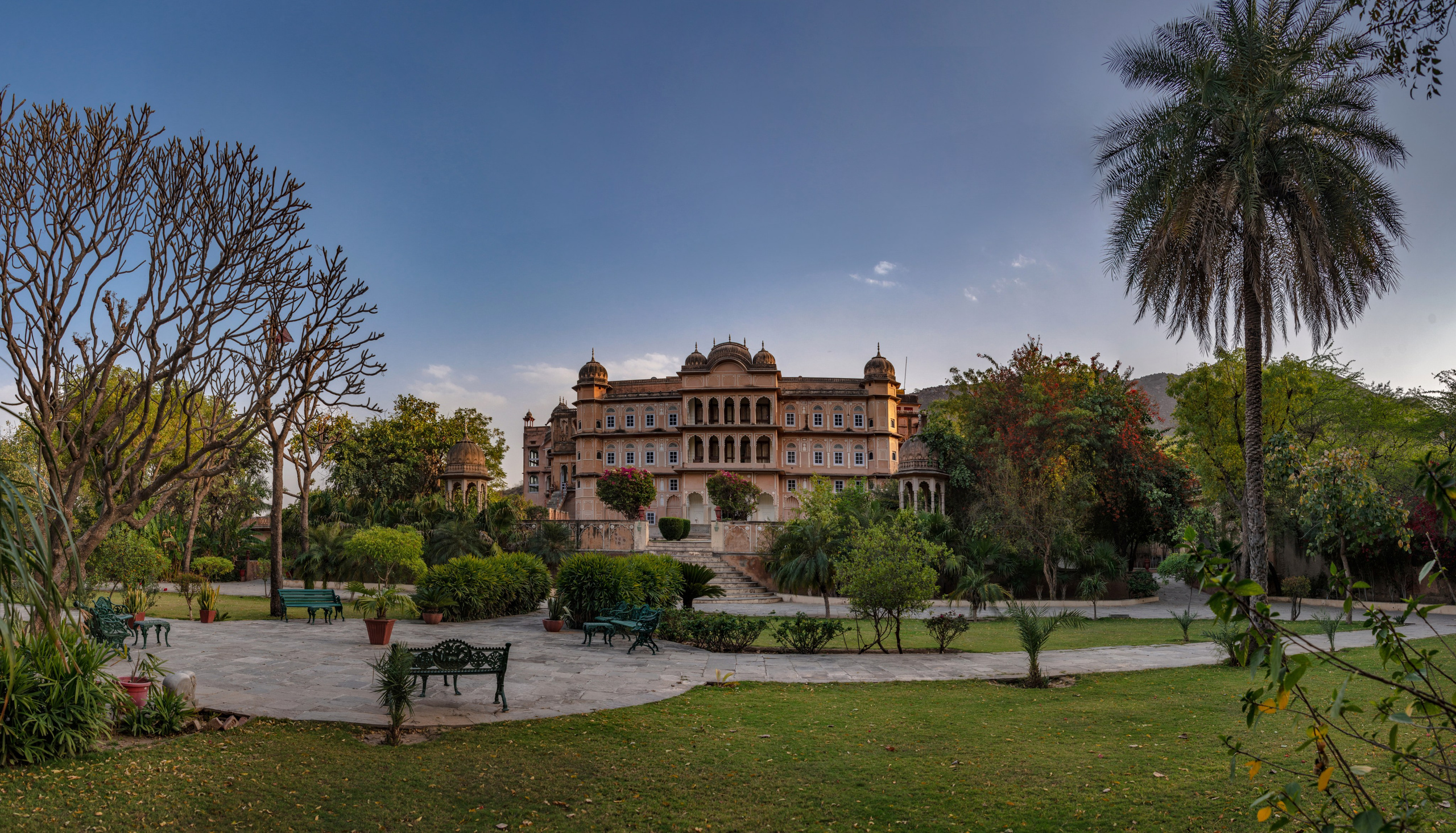 Дворец-отель Patan Mahal. Фотограф Лара Кучина