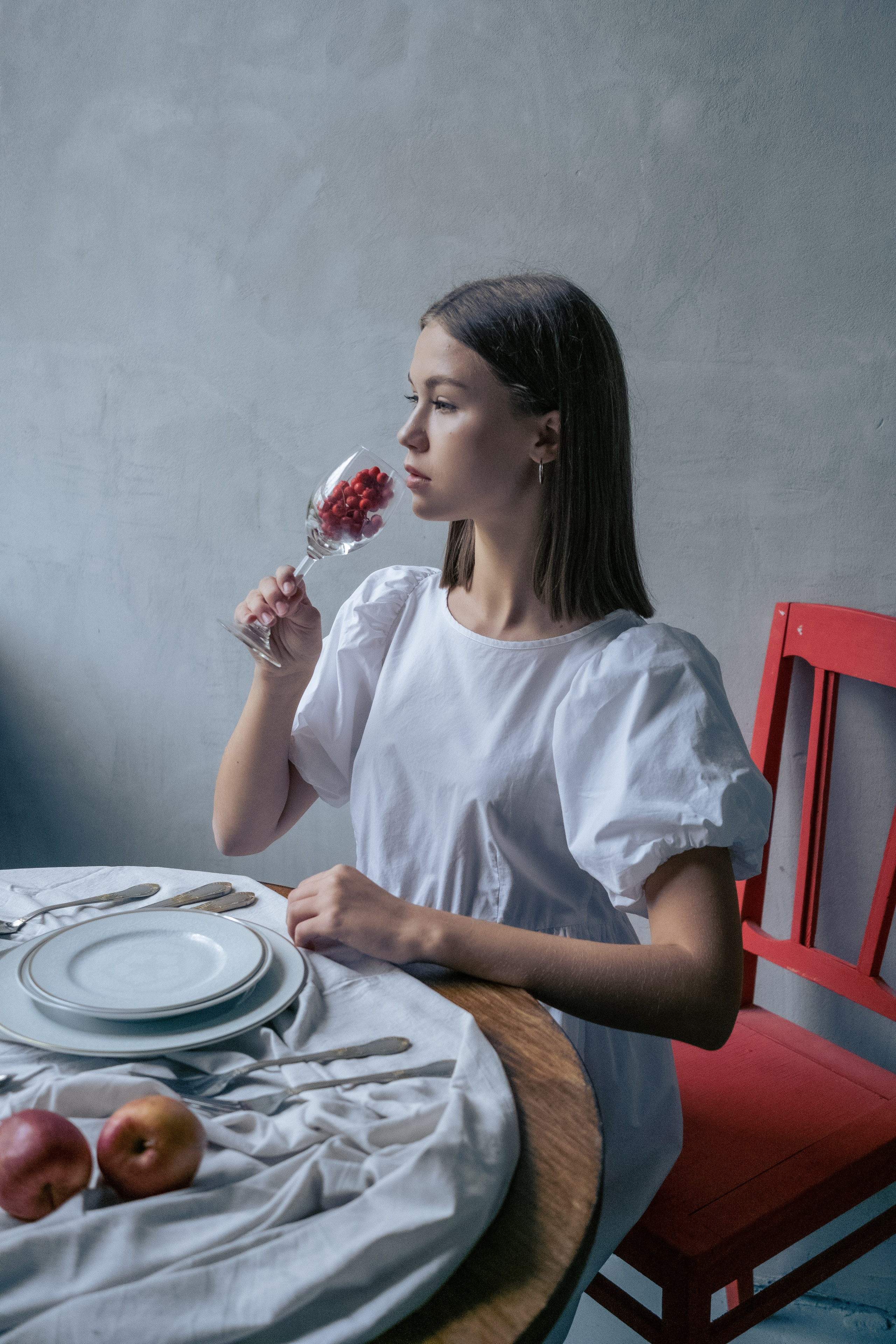 Творческая фотосессия с рябиной в Костроме. Портретный и репортажный фотограф Екатерина Селиверстова, Кострома