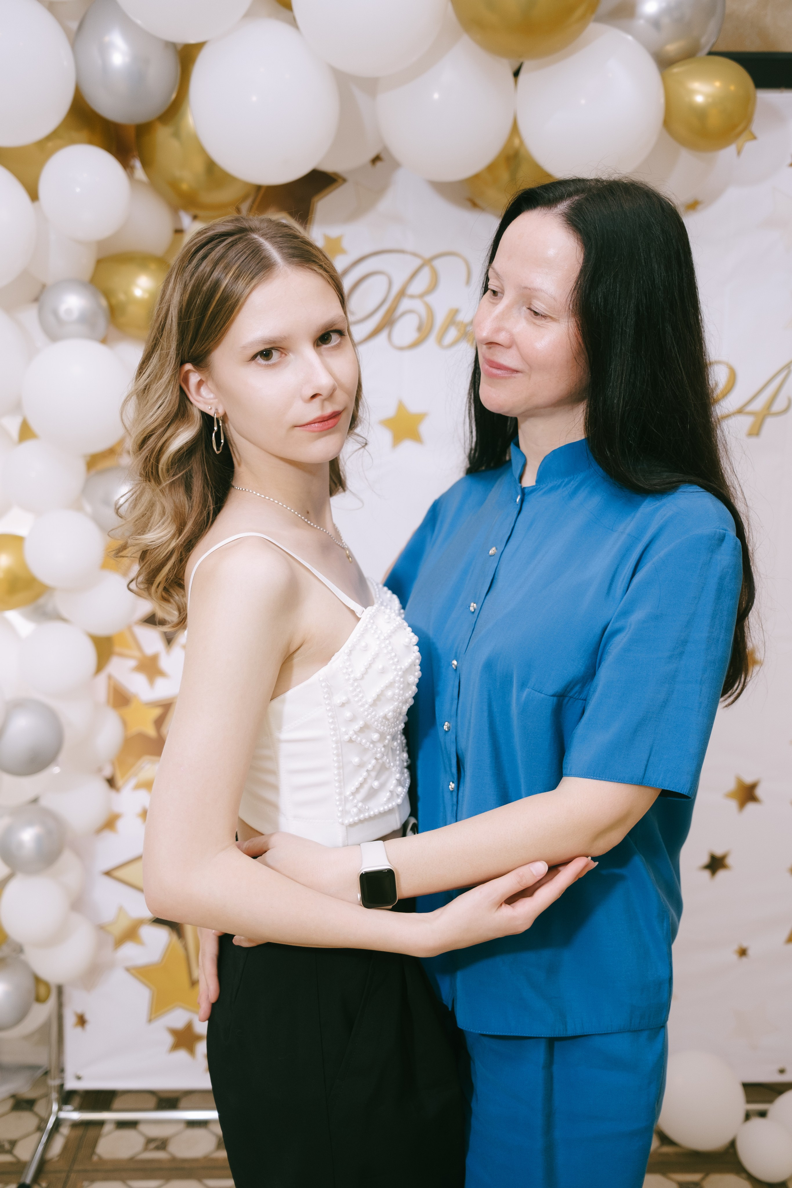 Выпускной школа 33. Свадебный и репортажной фотограф Денис Ожигин в Краснодаре и Краснодарском крае