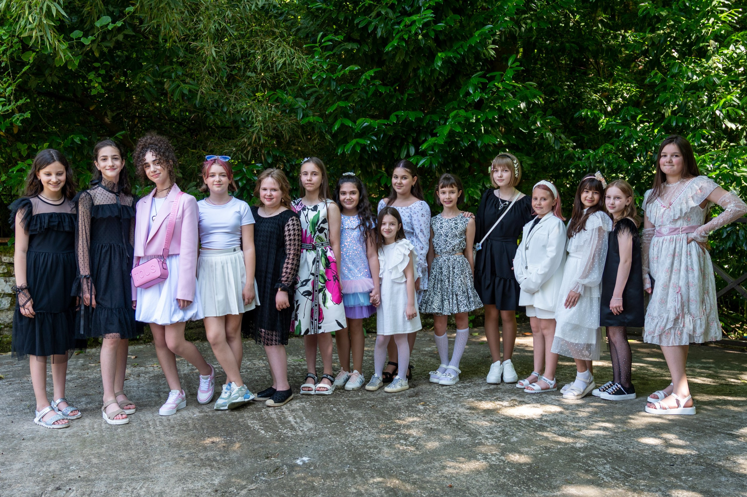 Праздник окончания учебного года 2024. Фотографирую счастливых людей в Сочи